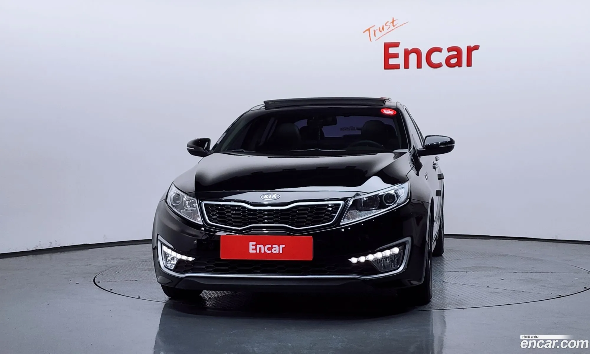 Kia K5 Hybrid 2011 — 34