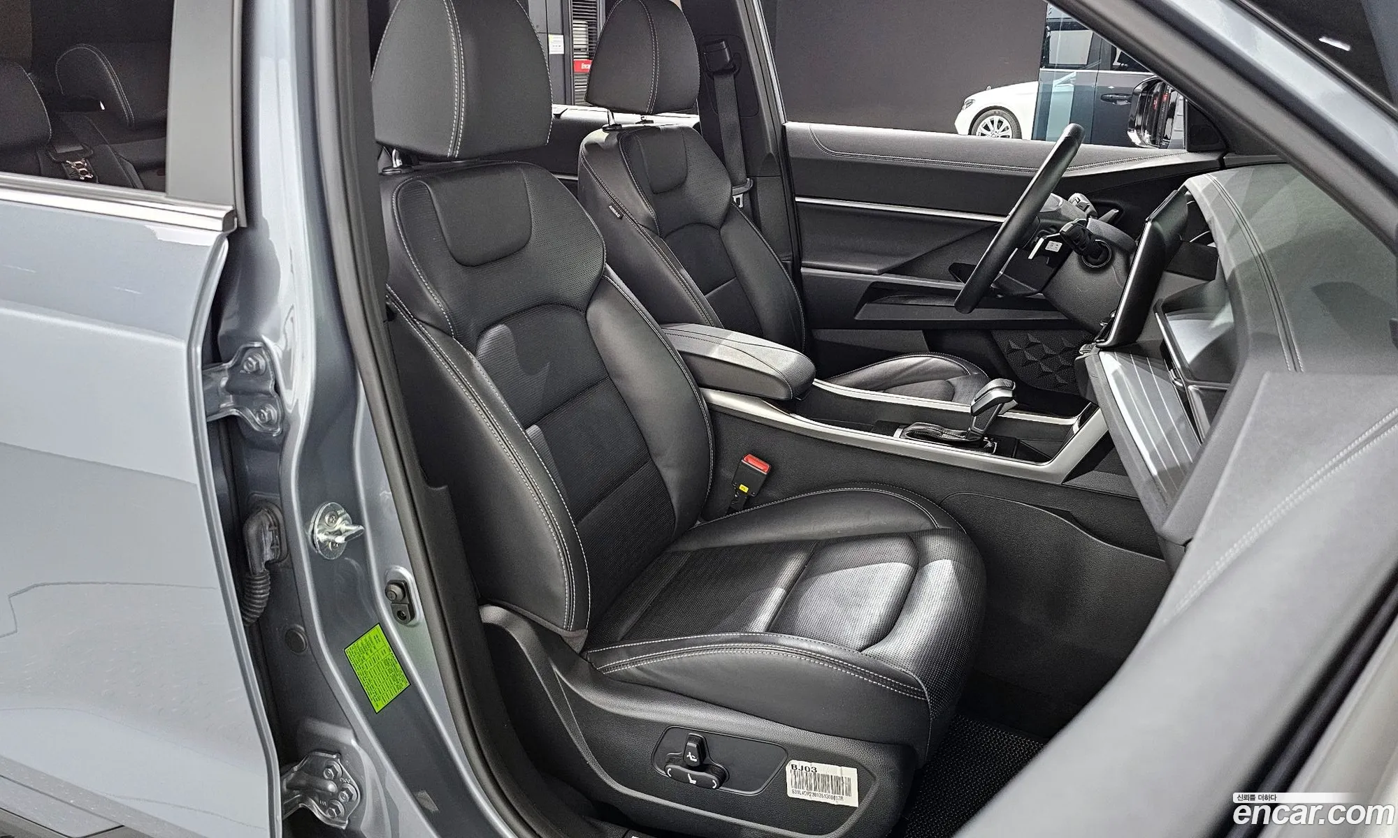 KG Mobility (SsangYong) Torres 2023 KPBPH3AT1PP028537 — 10