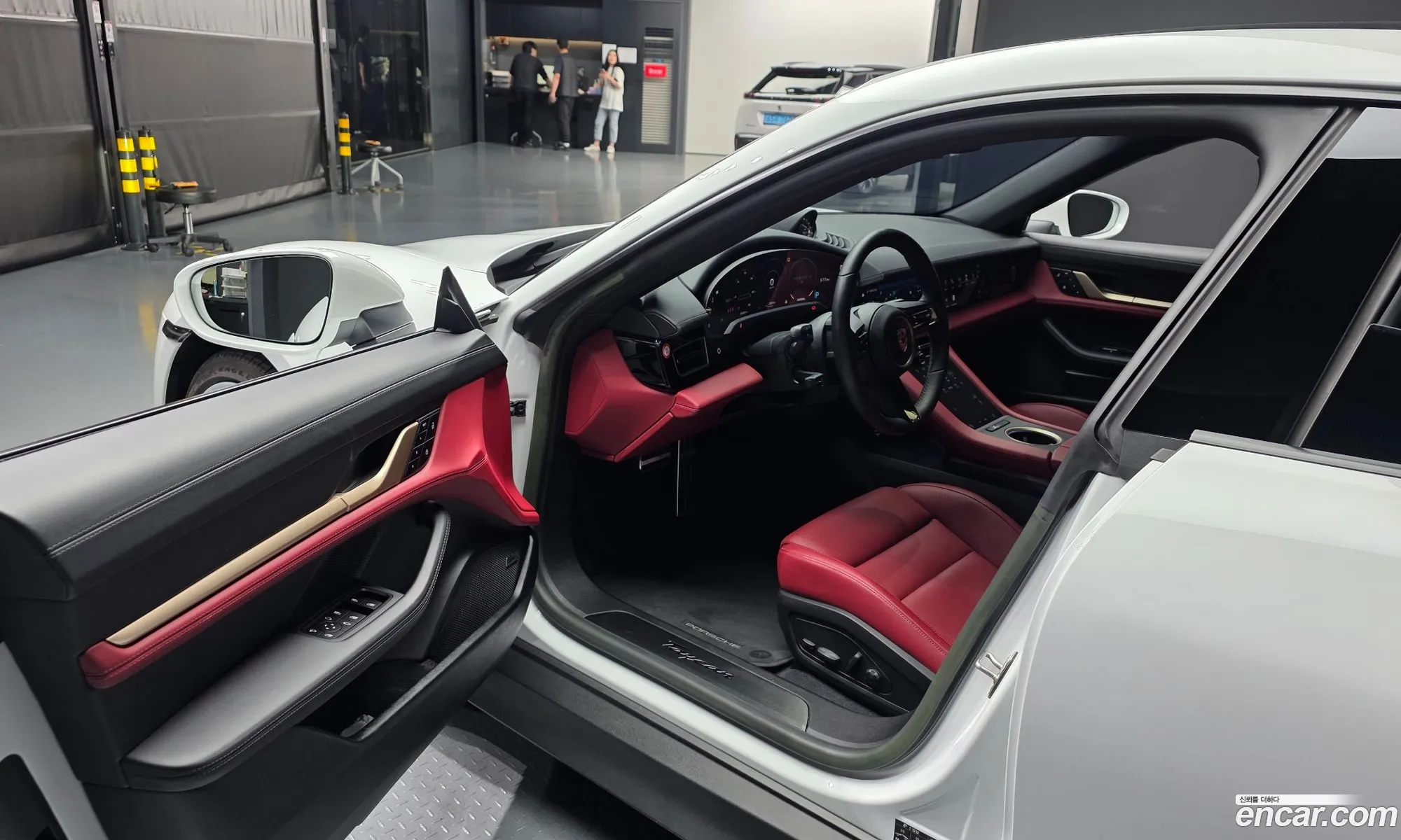 Porsche Taycan 2023 WP0AA2Y18PSA10139 — 6