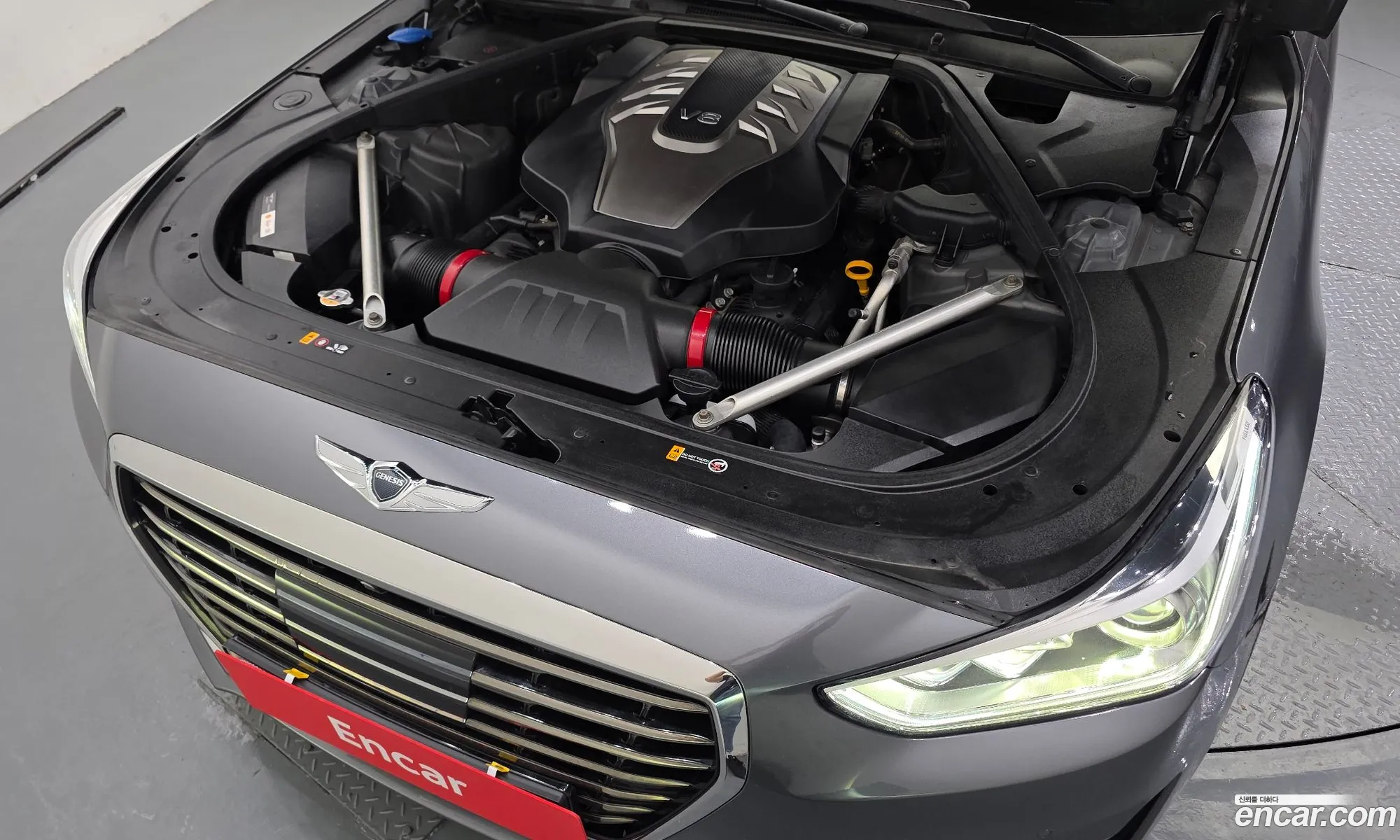Genesis EQ900 2016 — 6