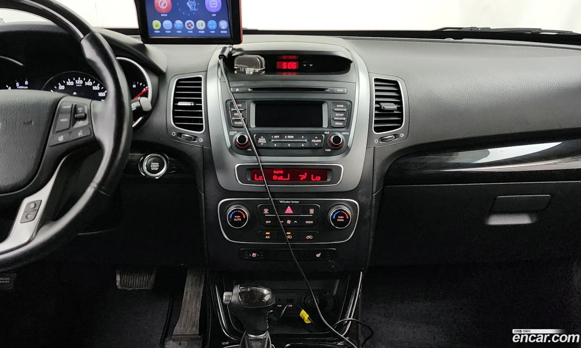 Kia Sorento R 2012 — 16