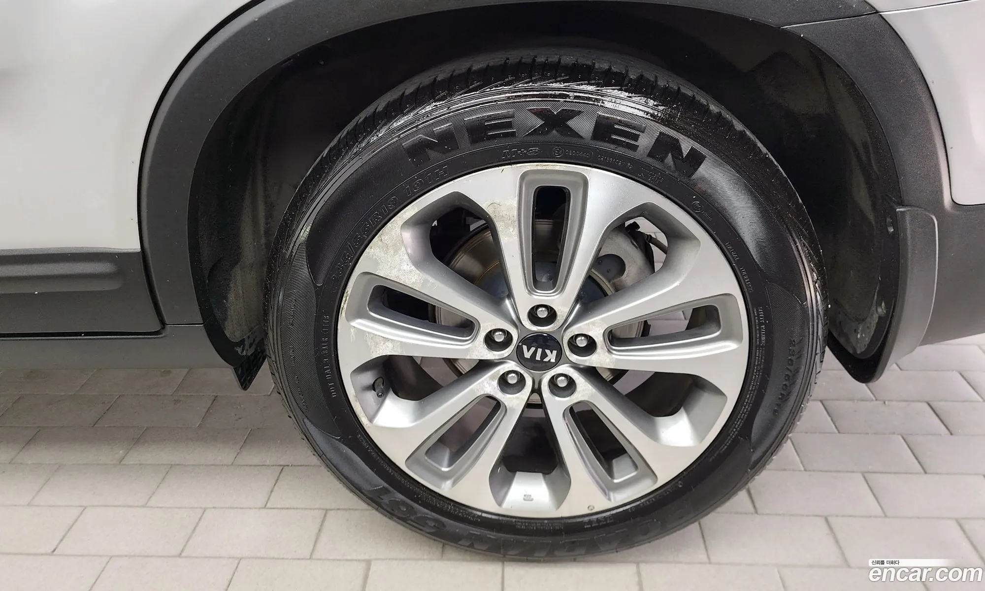 Kia Sorento R 2012 — 12