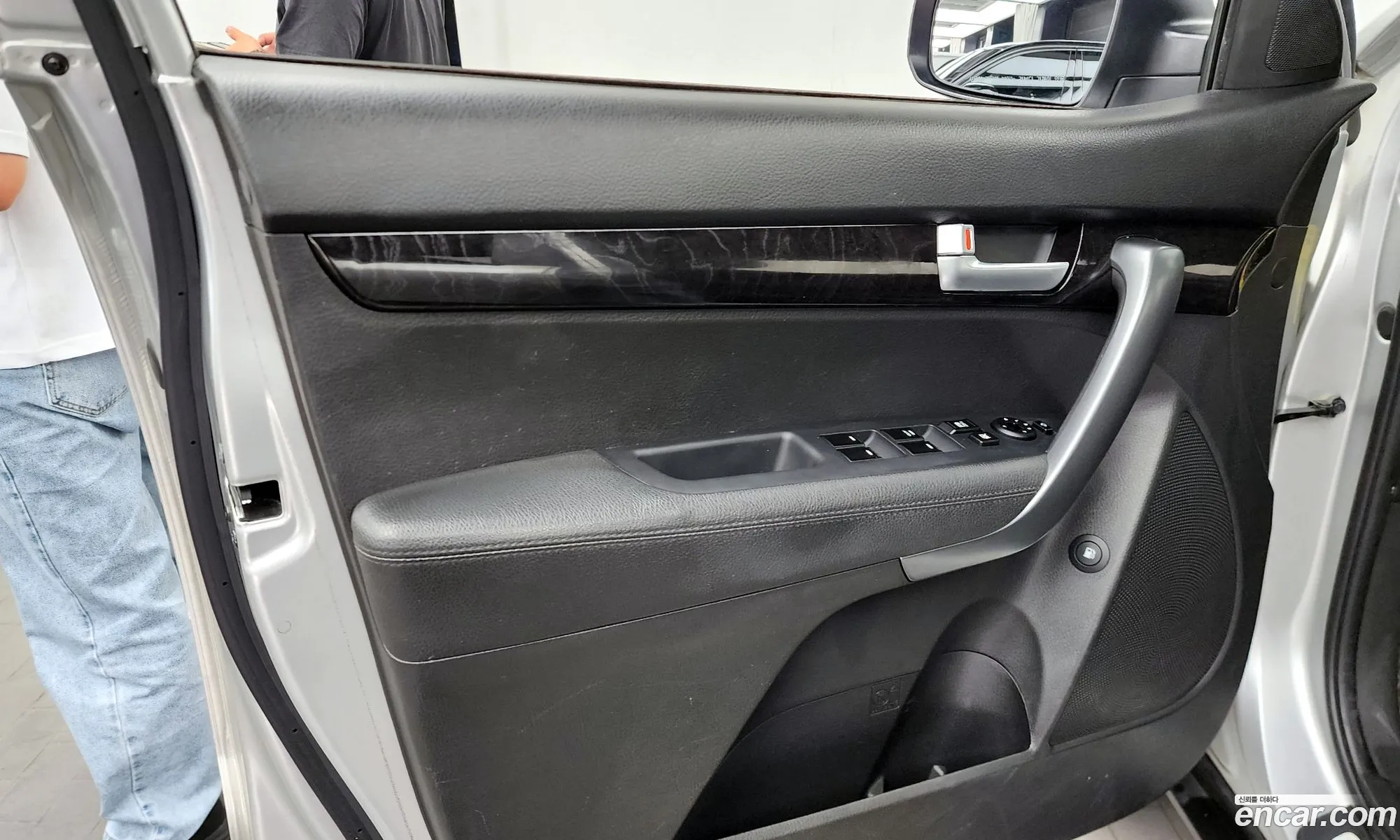 Kia Sorento R 2012 — 23