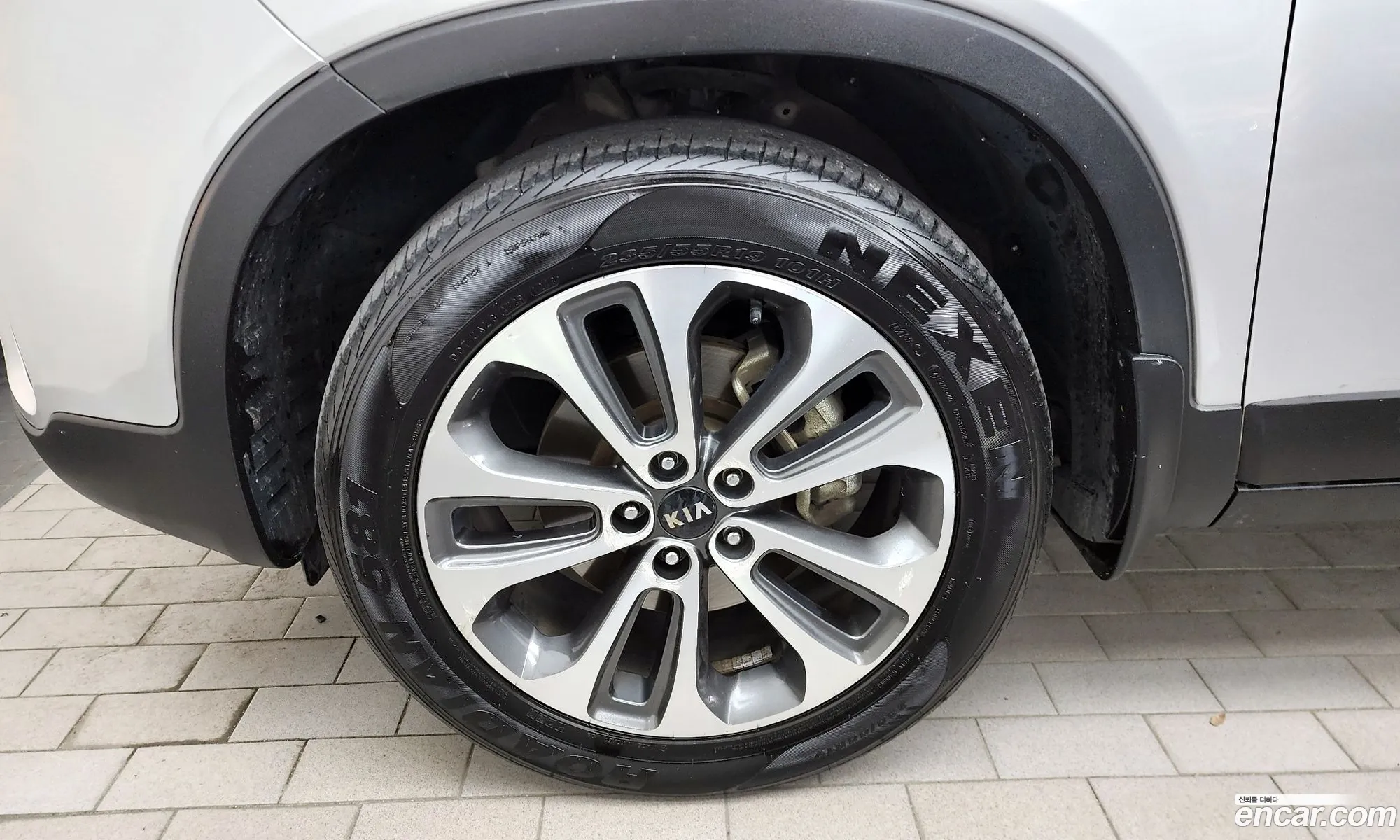 Kia Sorento R 2012 — 6