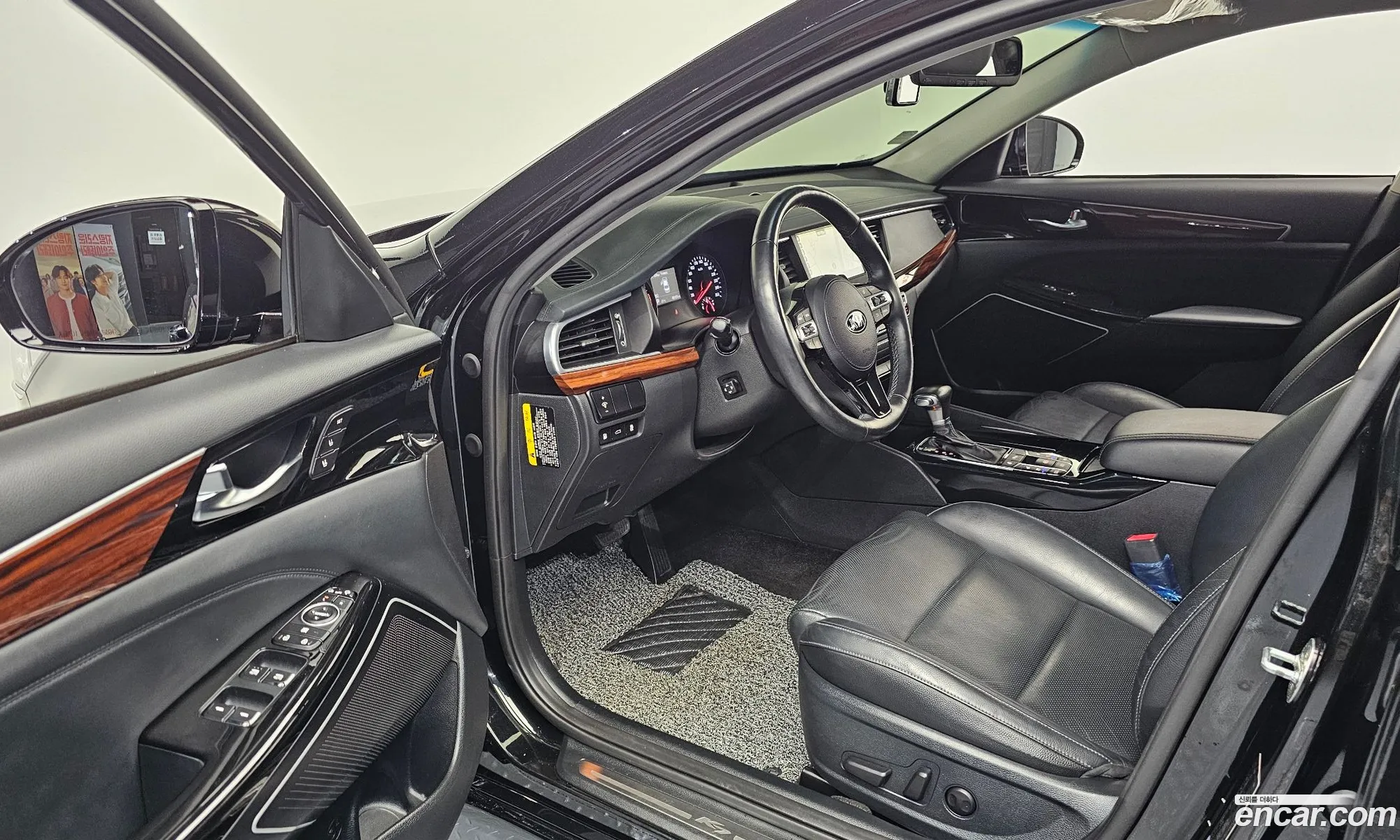 Kia K7 2016 KNALB415BGA034667 — 8