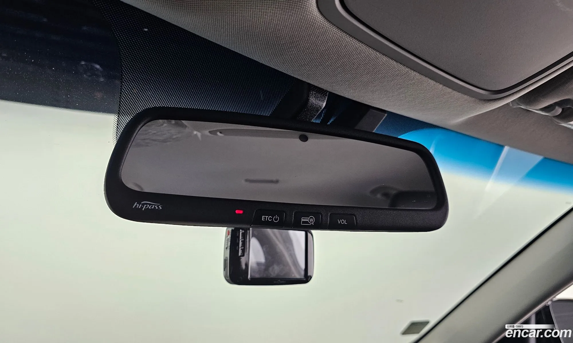 Kia K7 2016 KNALB415BGA034667 — 10