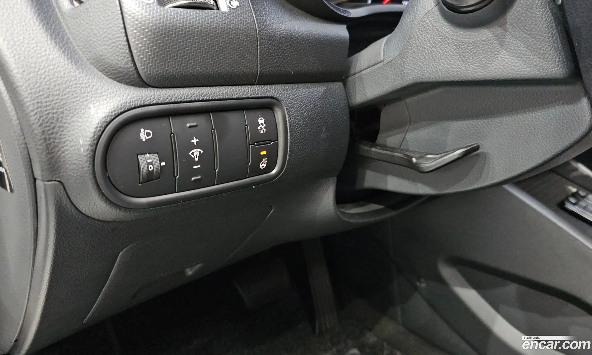 Kia K3 2016 — 12
