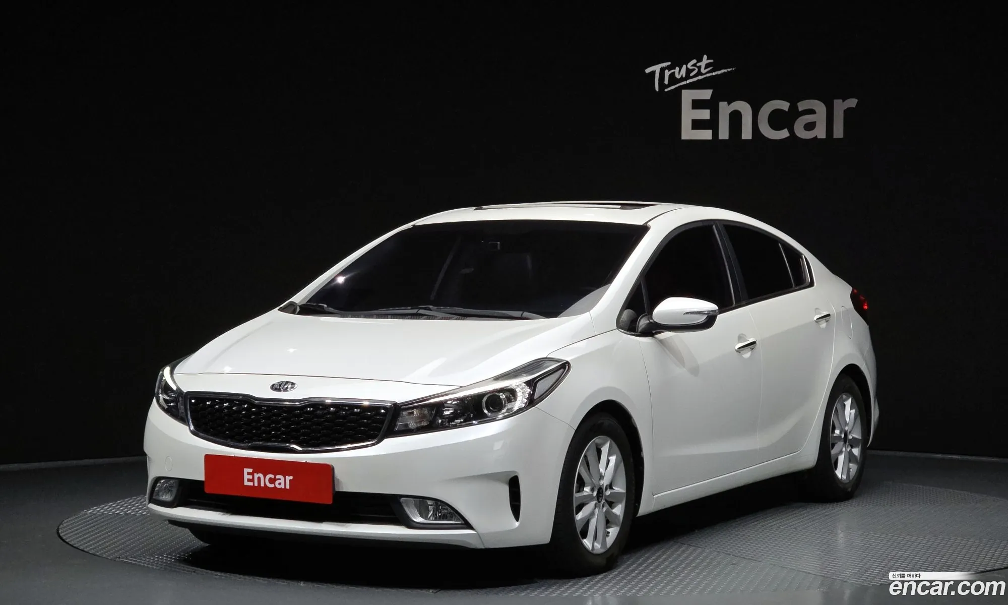 Kia K3 2016 — 16