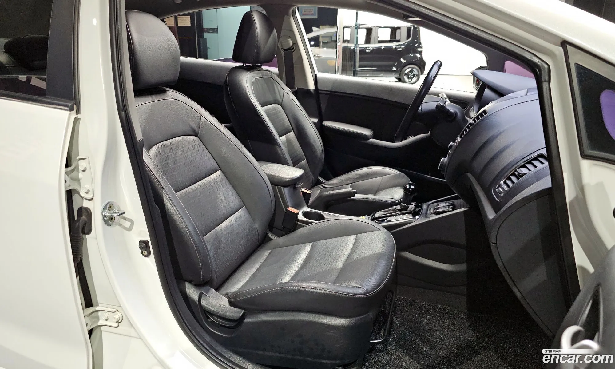 Kia K3 2016 — 4