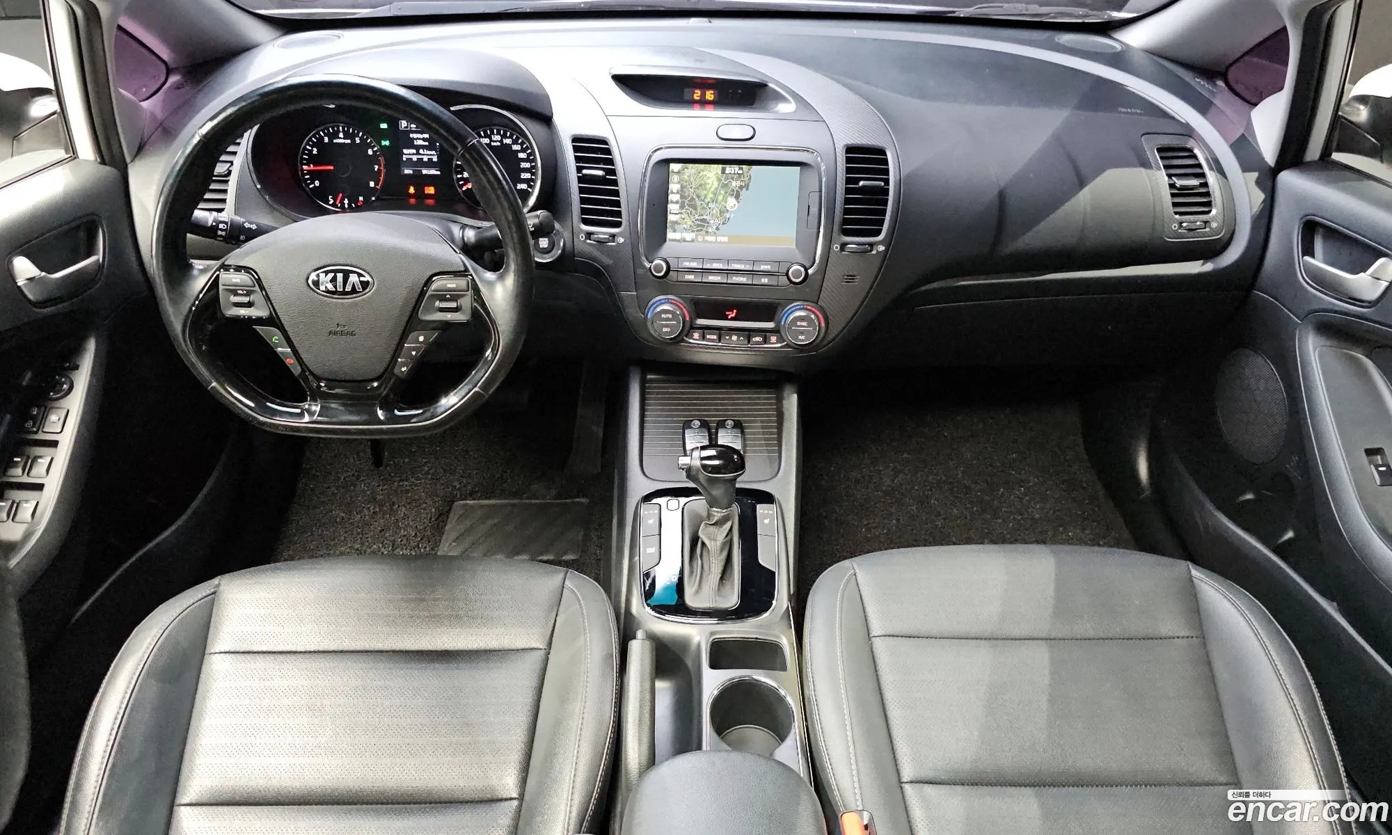 Kia K3 2016 — 5