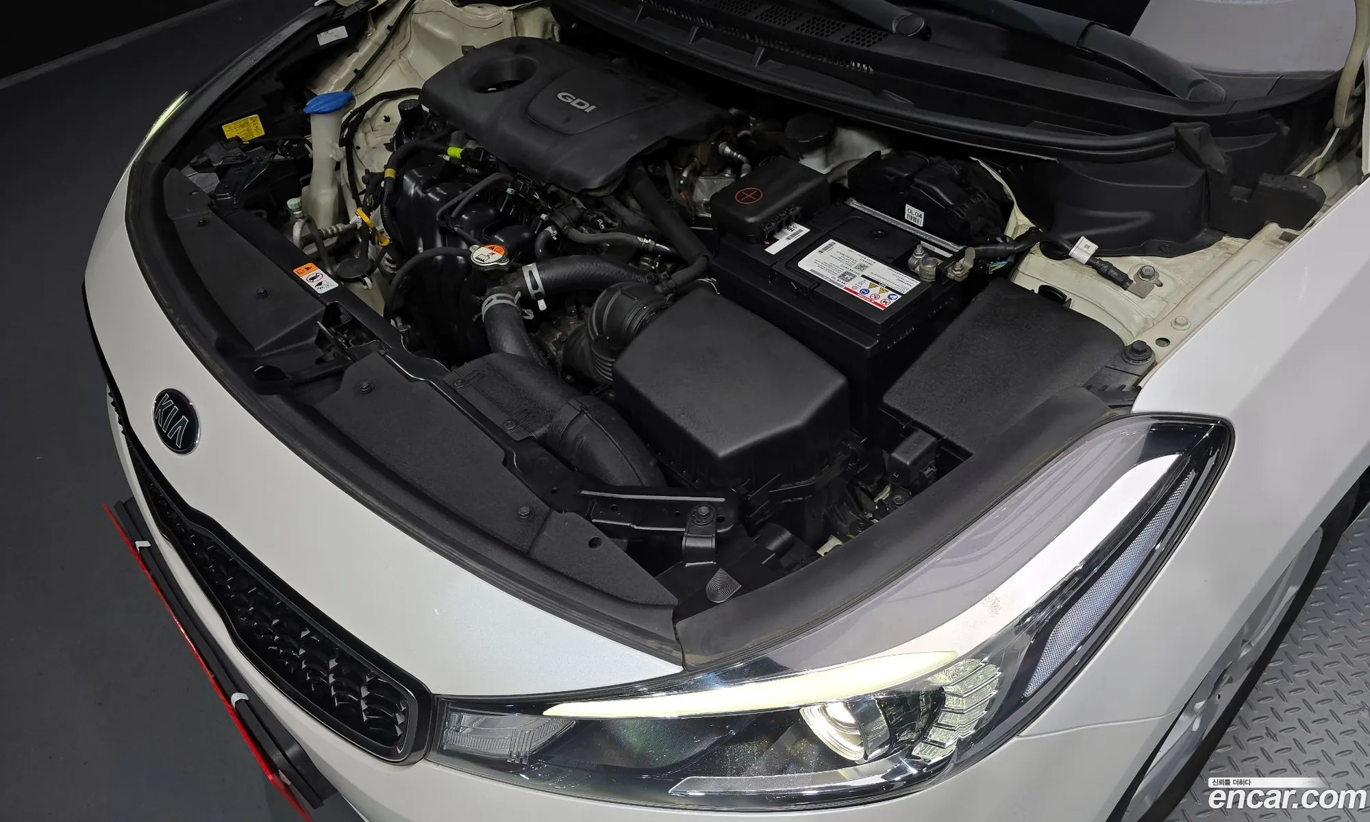 Kia K3 2016 — 2