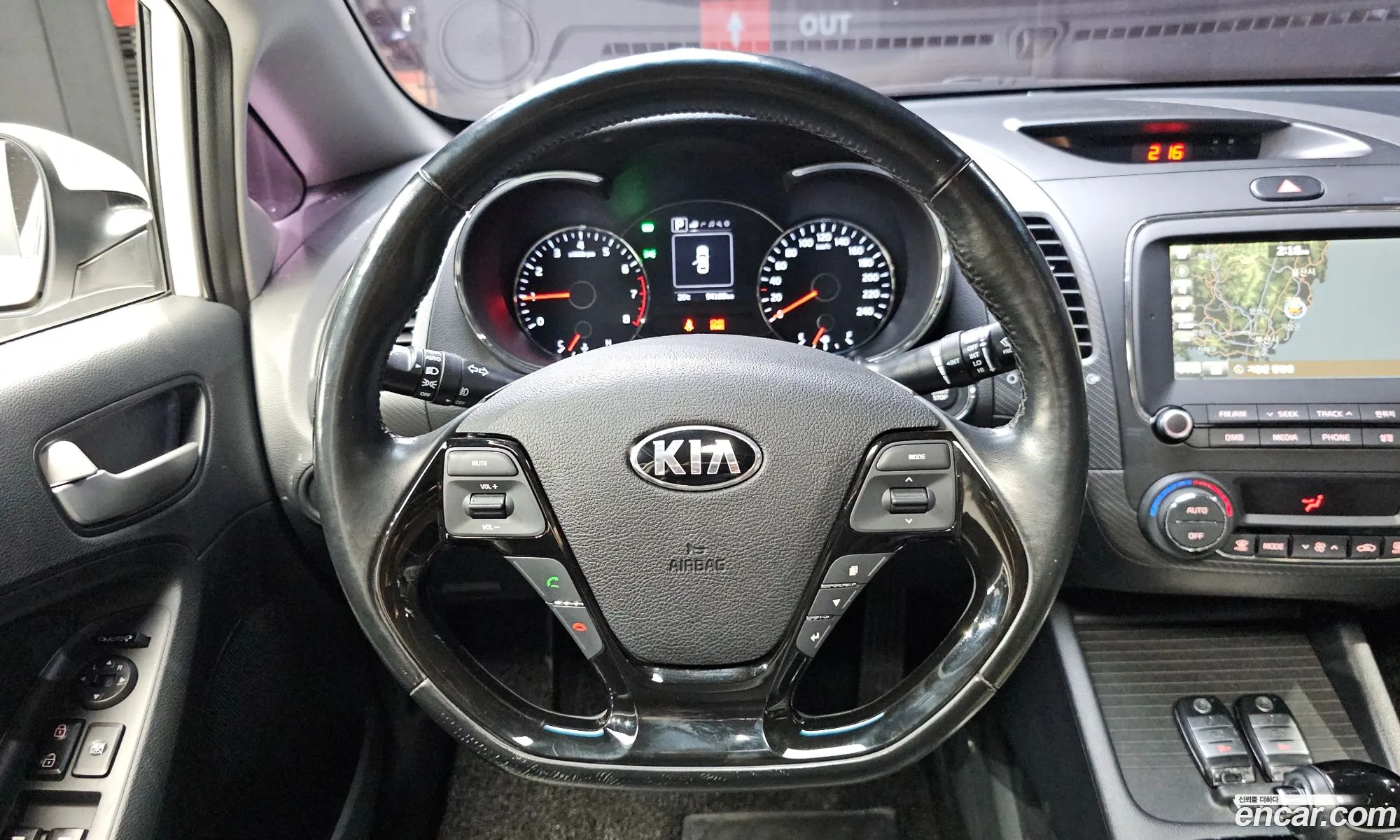 Kia K3 2016 — 6