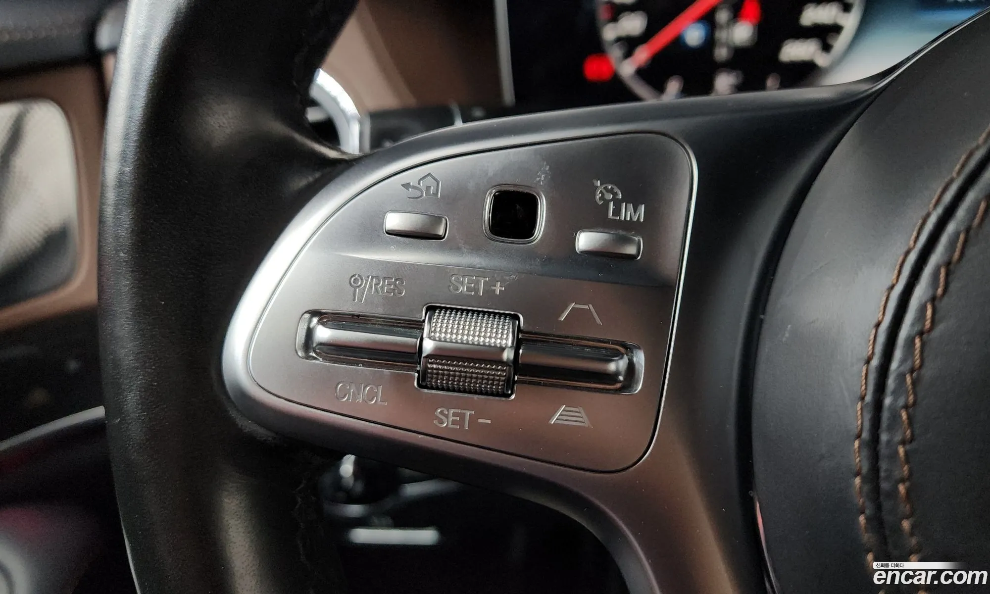 Mercedes-Benz S-Class W222 2020 — 35