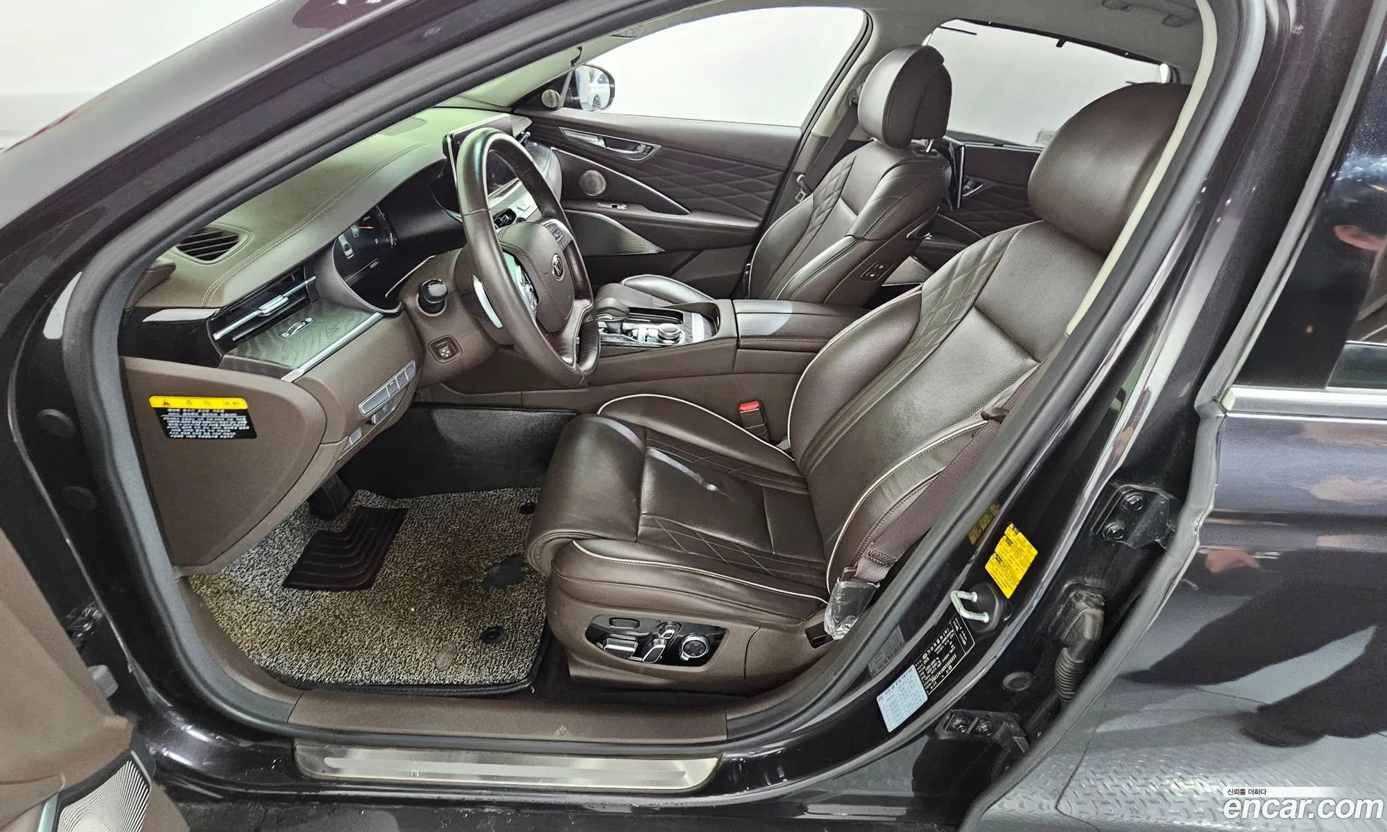 Kia The K9 2018 KNAS741ADKS008353 — 38