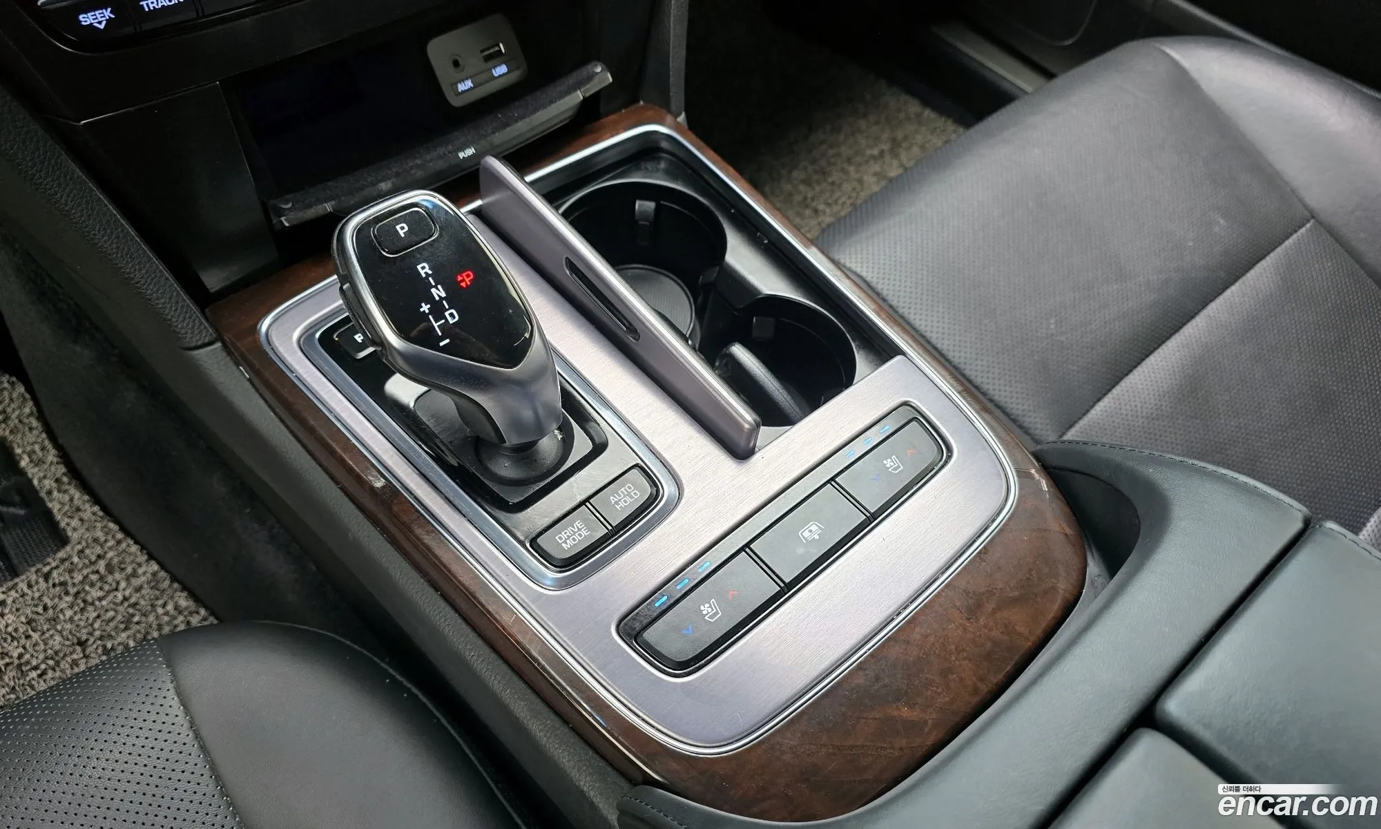 Hyundai Equus 2013 — 6