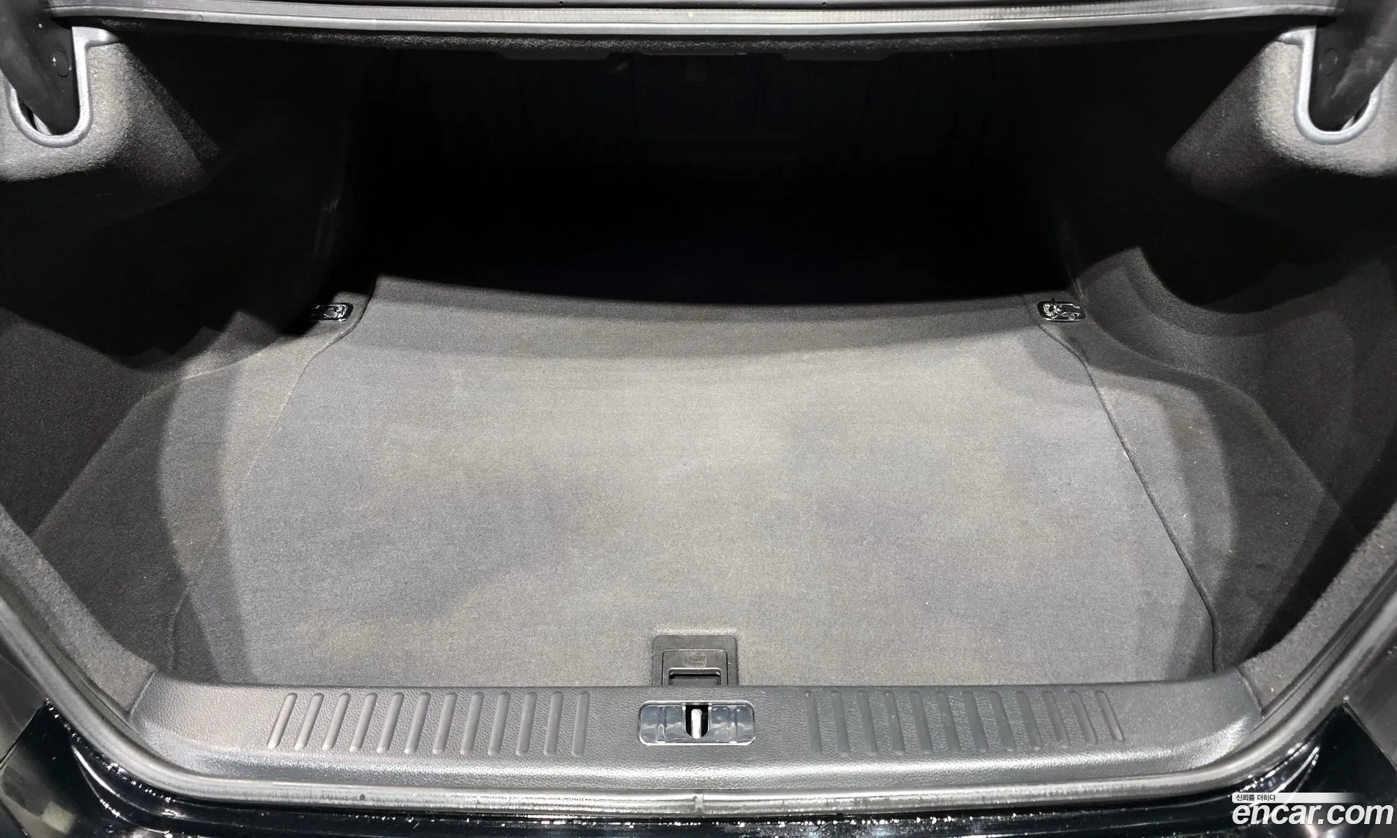 Hyundai Equus 2013 — 29