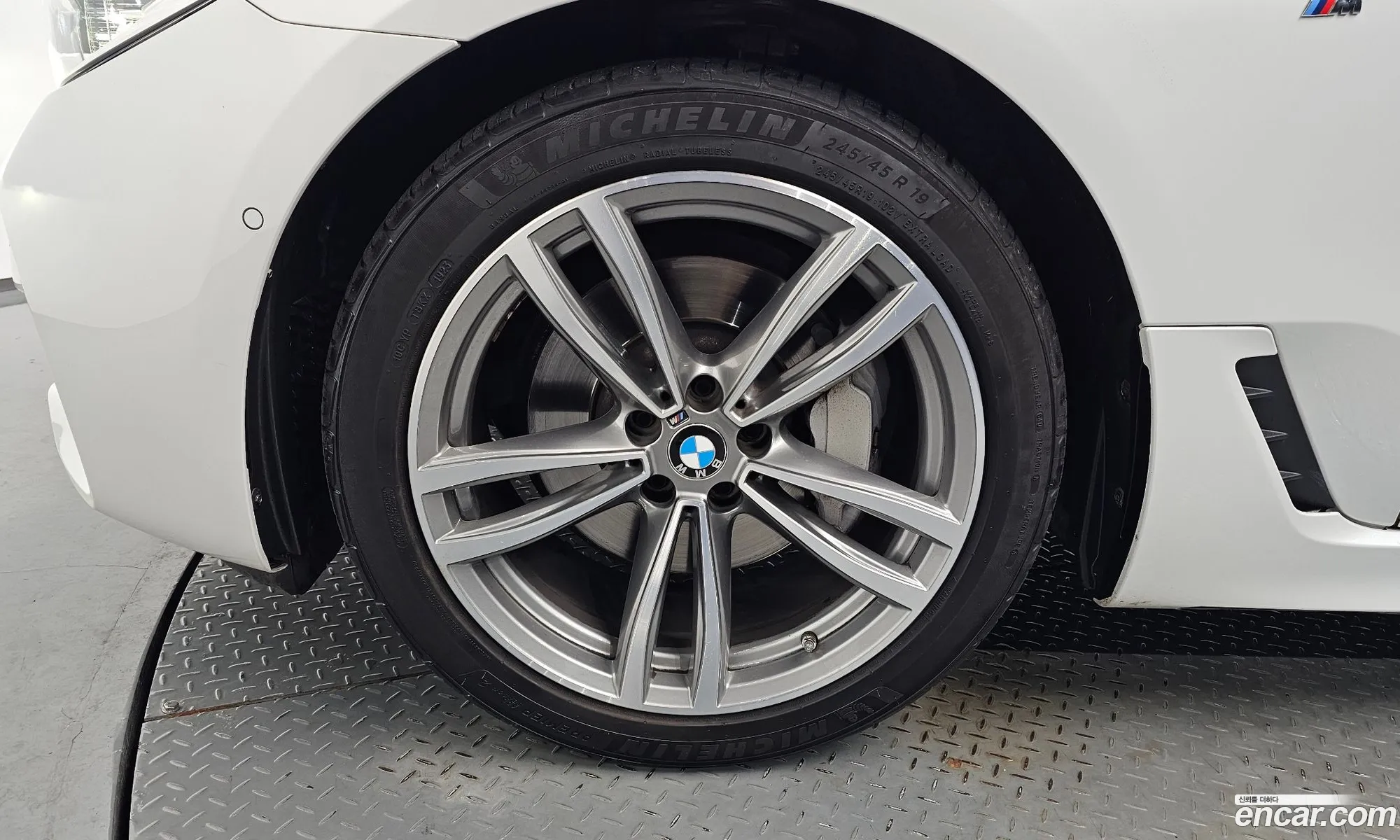 BMW 6 Series GT 2019 — 9