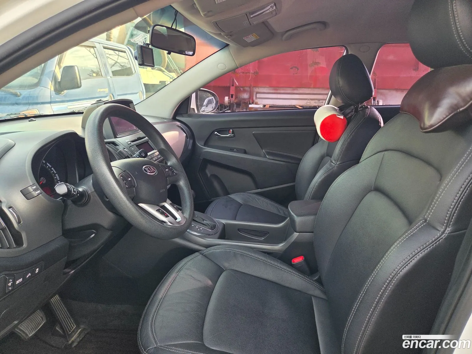 Kia Sportage R 2011 — 10