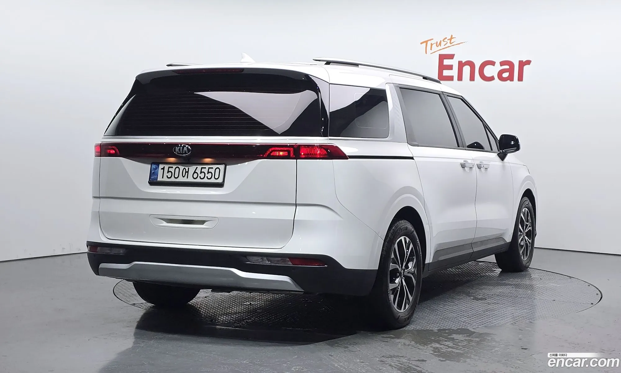 Kia Carnival 2021 KNANB81BBMS110807 — 2