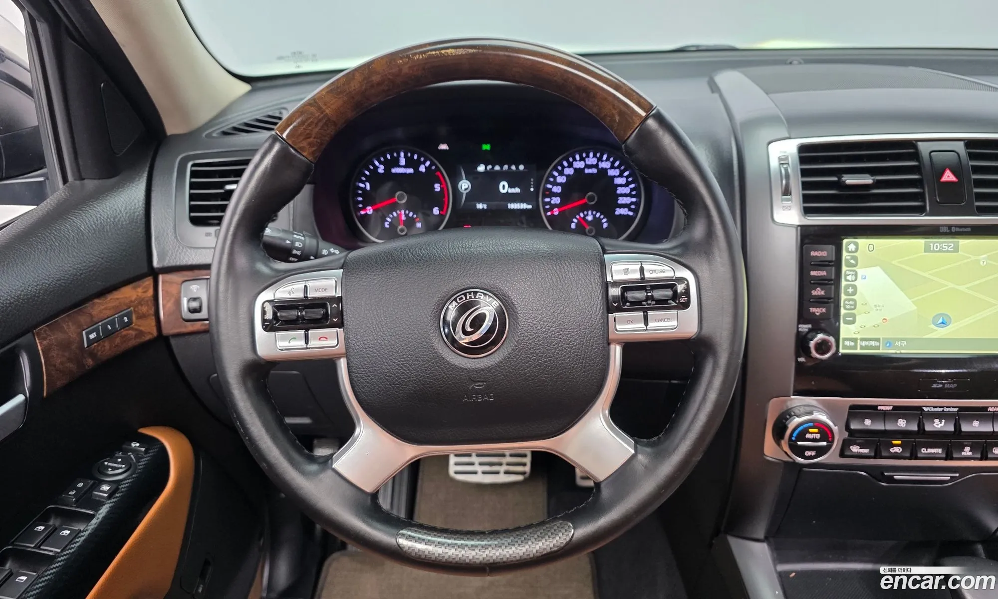 Kia Mohave 2017 KNAKN814DJA176094 — 10