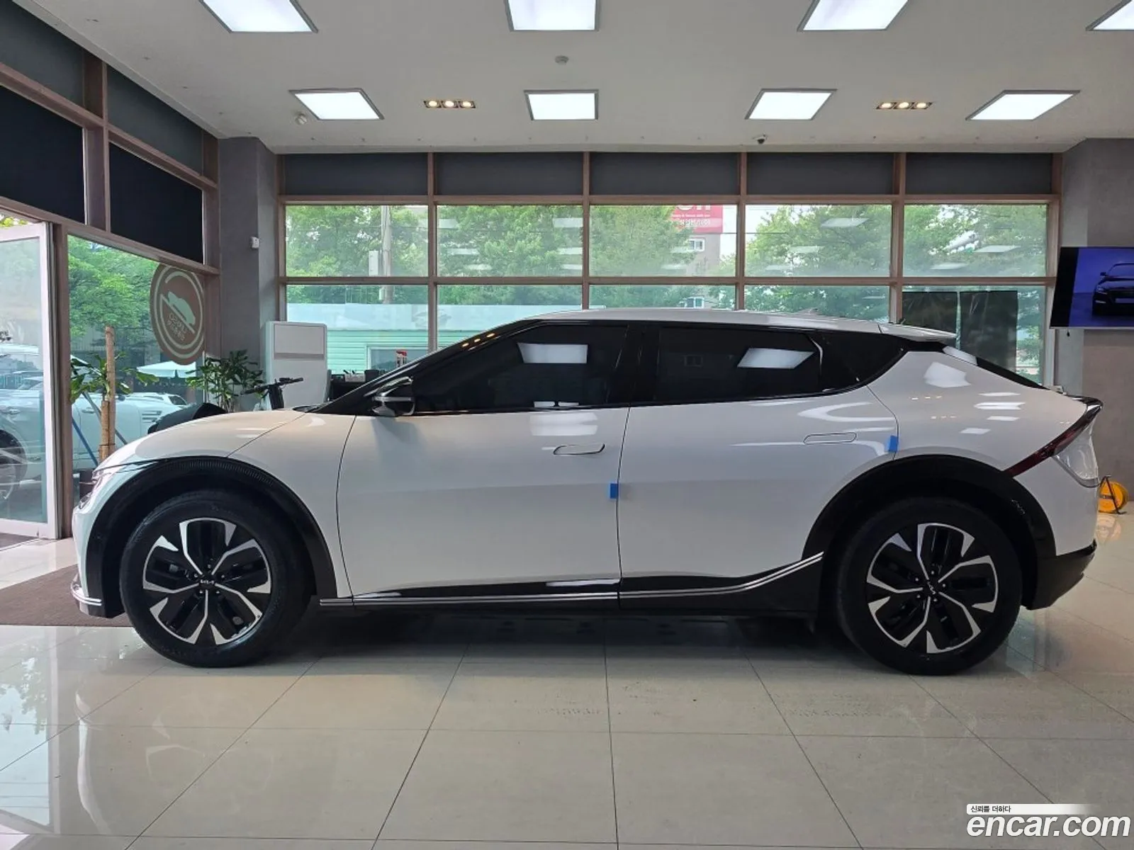 Kia EV6 2023 — 9