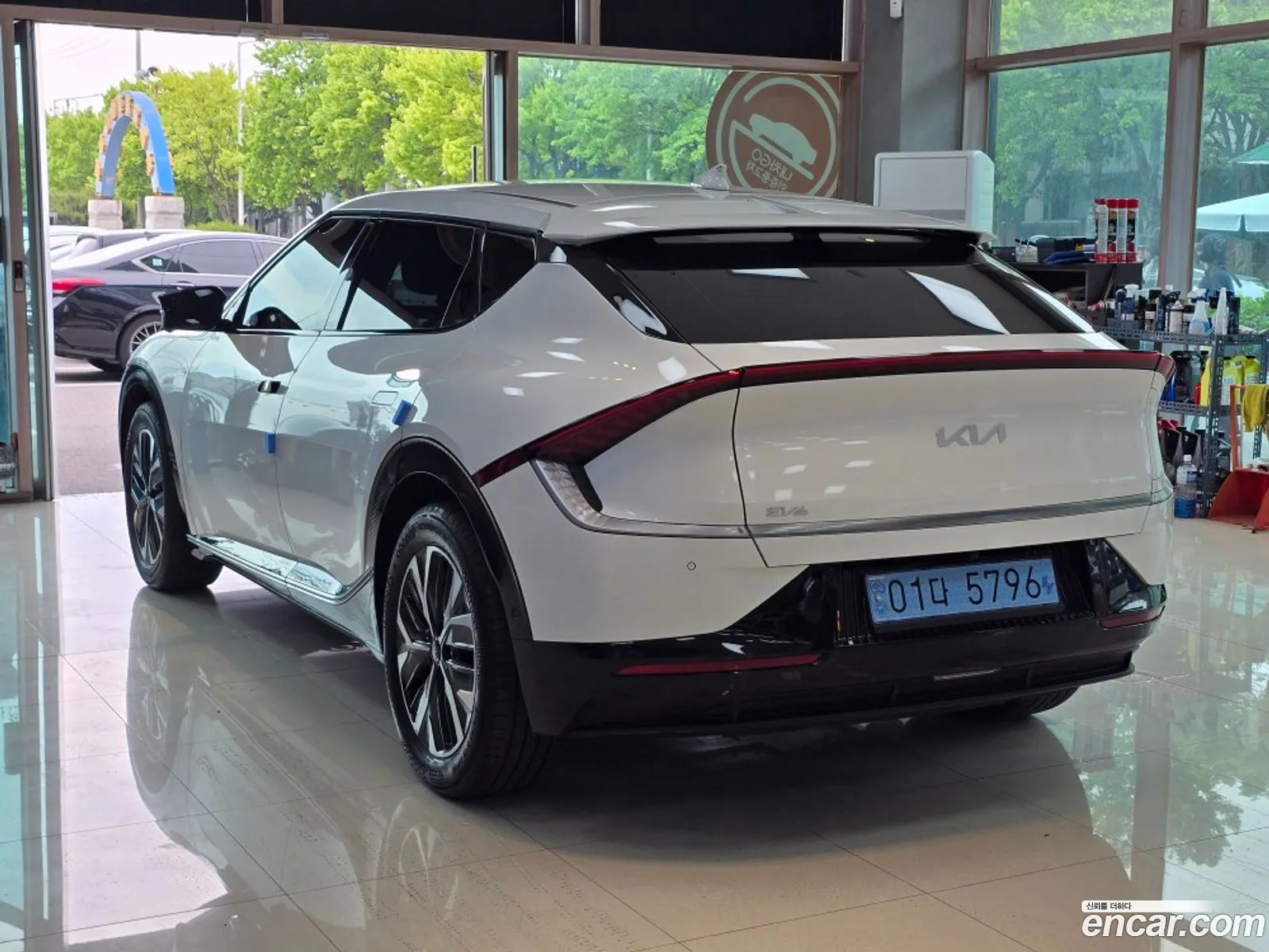 Kia EV6 2023 — 12