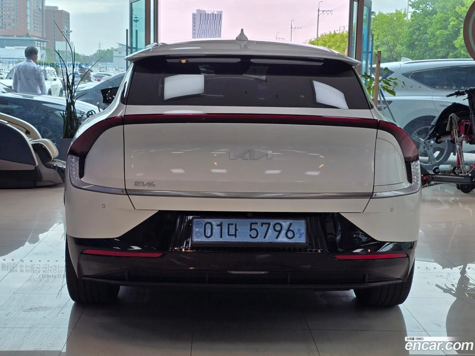 Kia EV6 2023 — 19