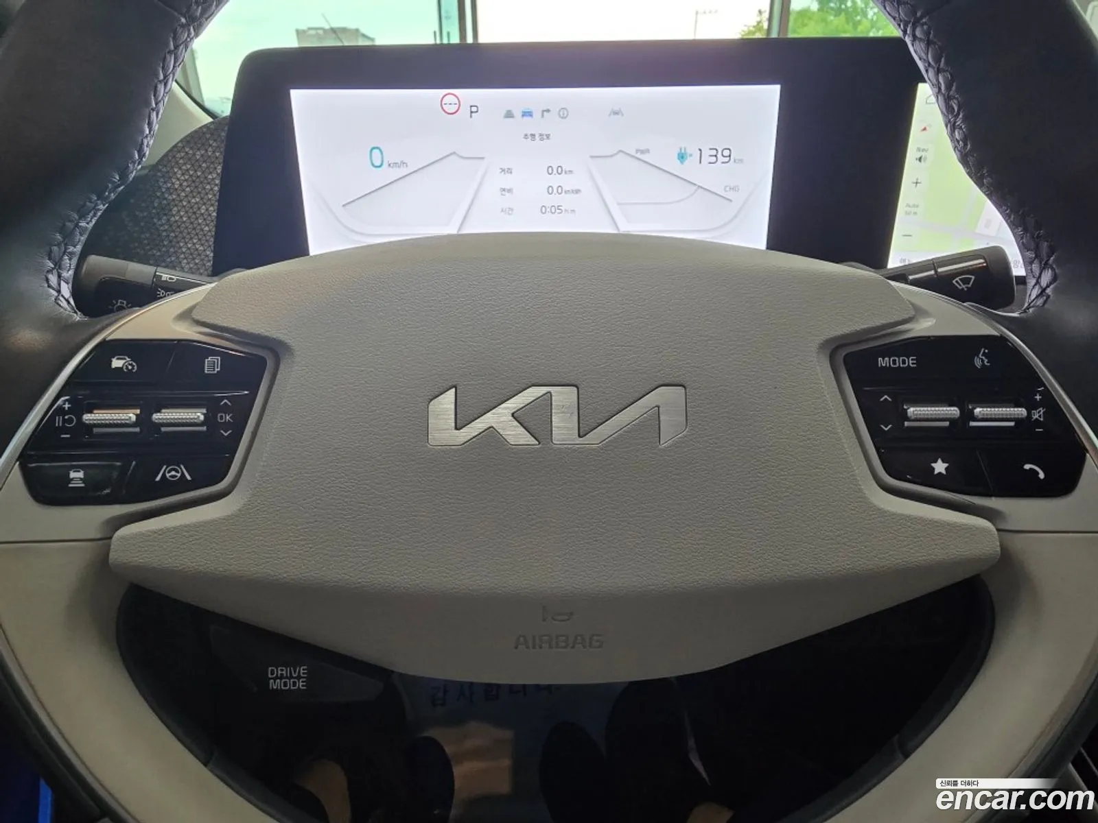 Kia EV6 2023 — 10