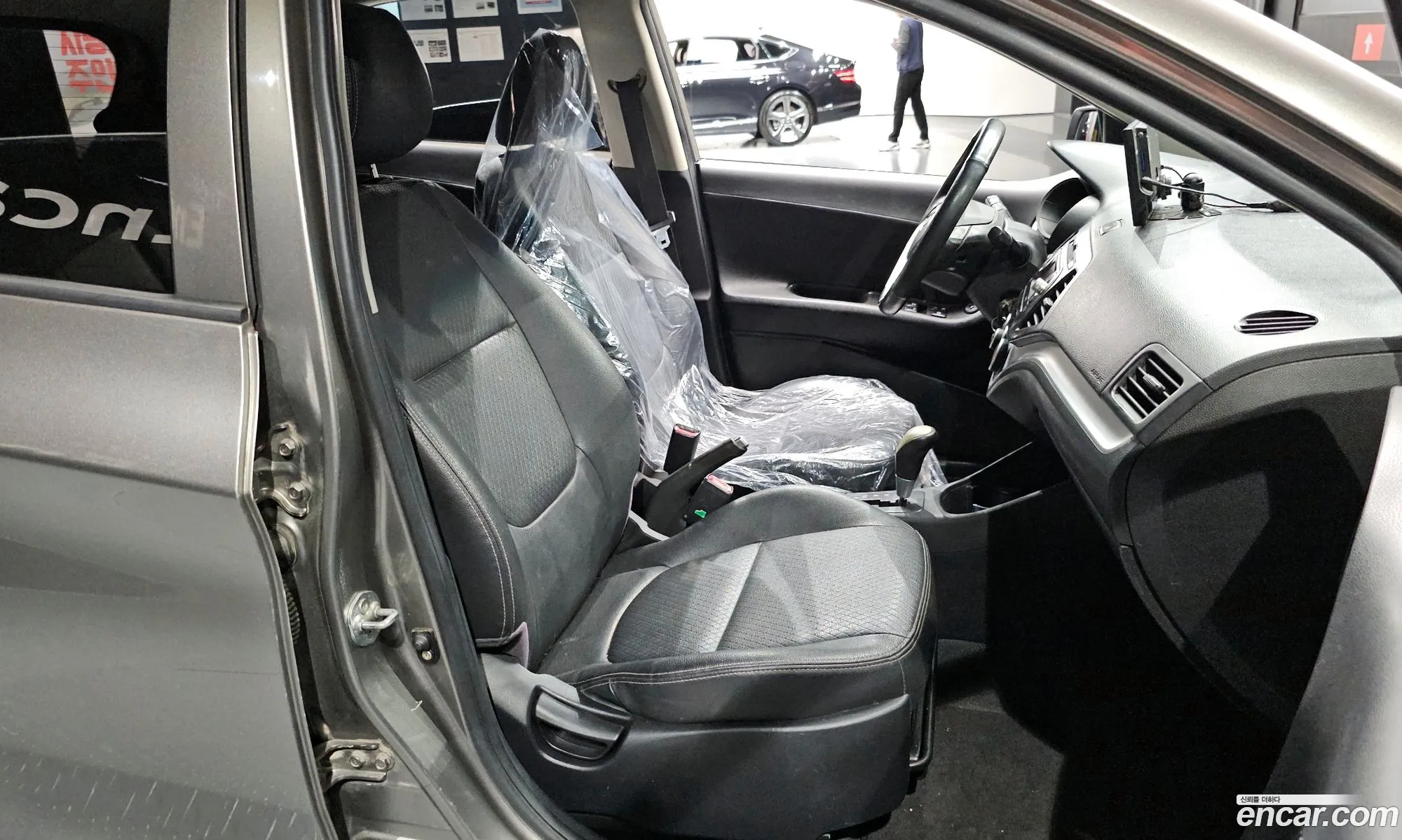 Kia Morning 2011 KNABX511BCT166380 — 16