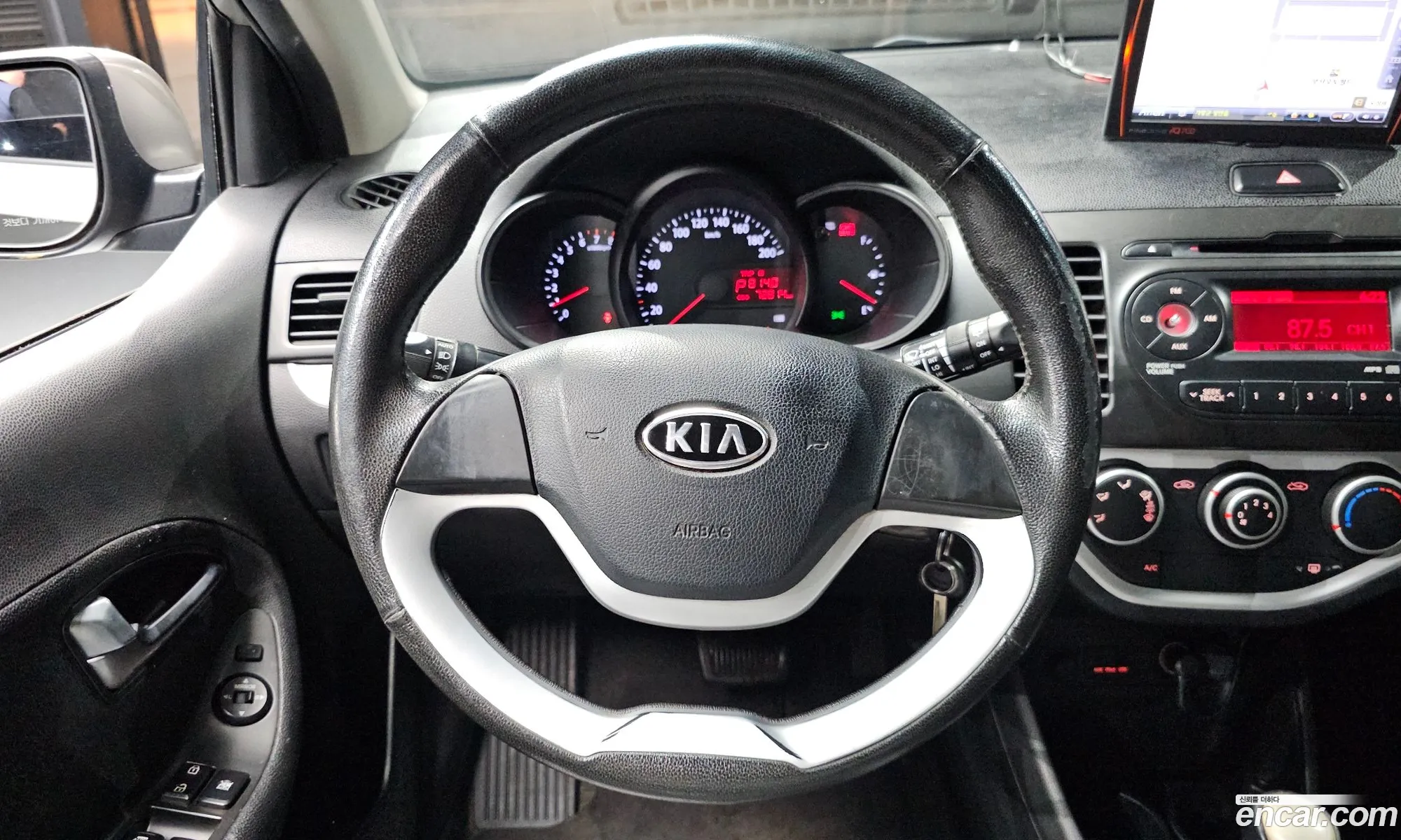 Kia Morning 2011 KNABX511BCT166380 — 6