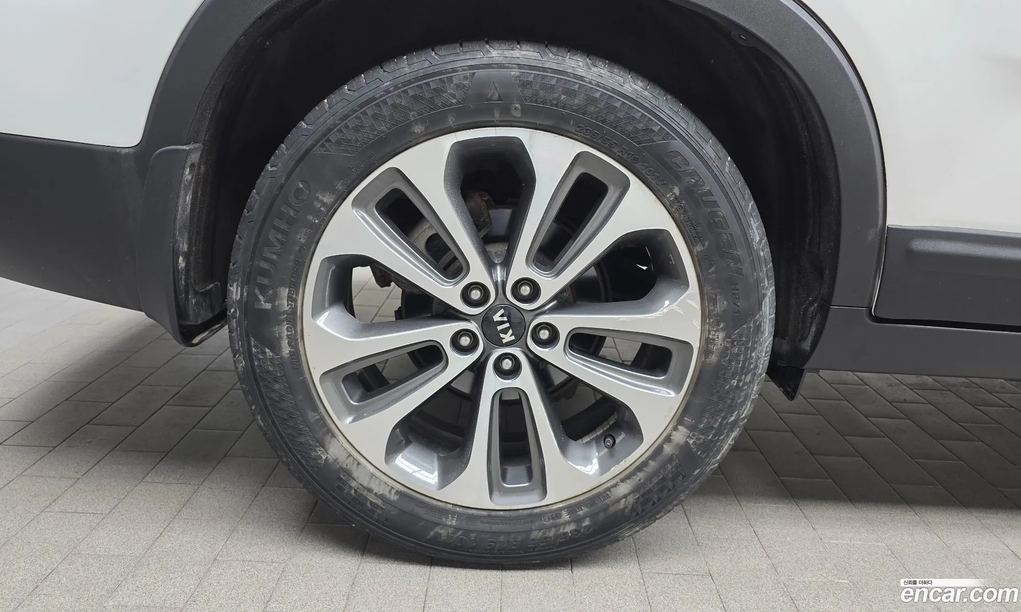 Kia Sorento R 2013 — 23