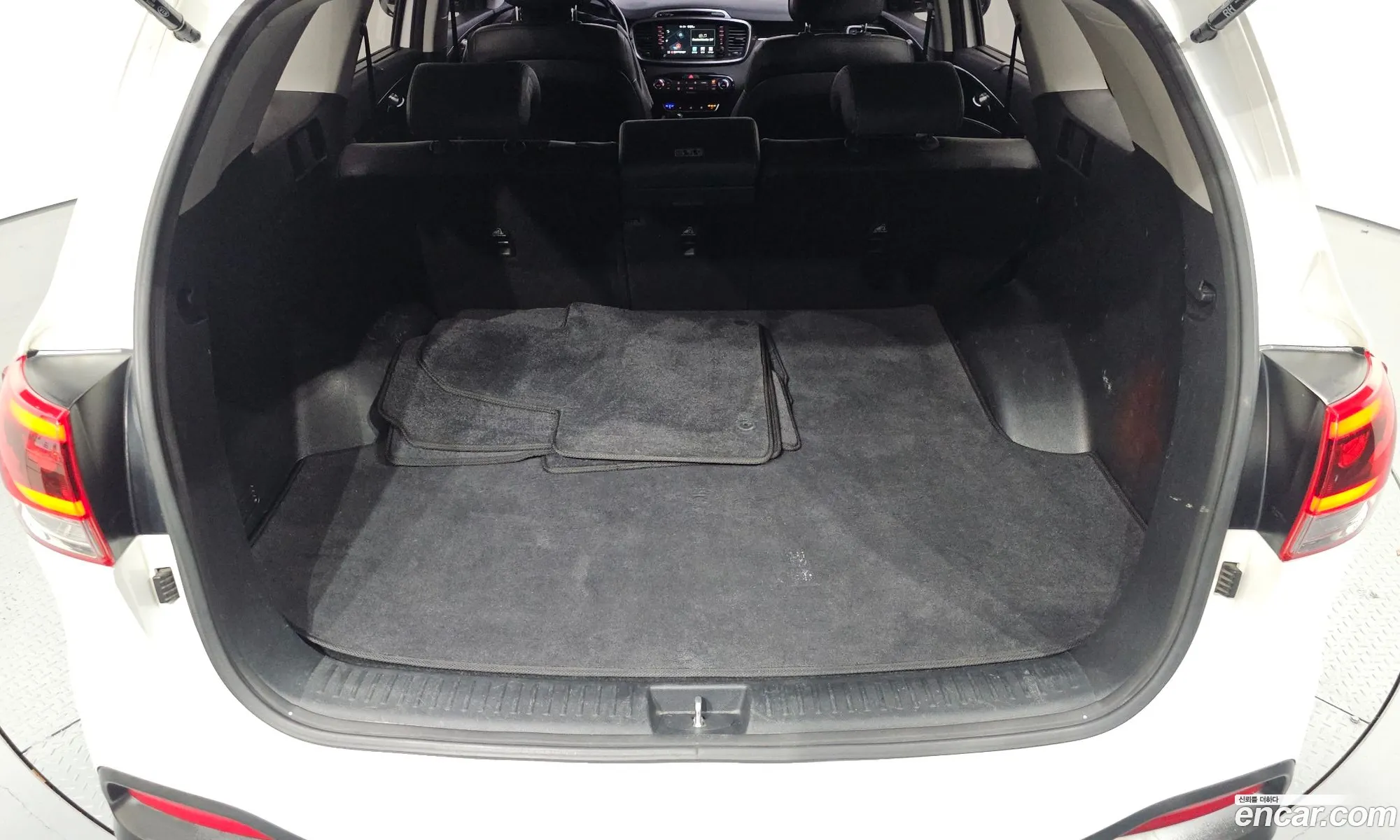 Kia Sorento 2015 KNAPS81ADFA119786 — 4