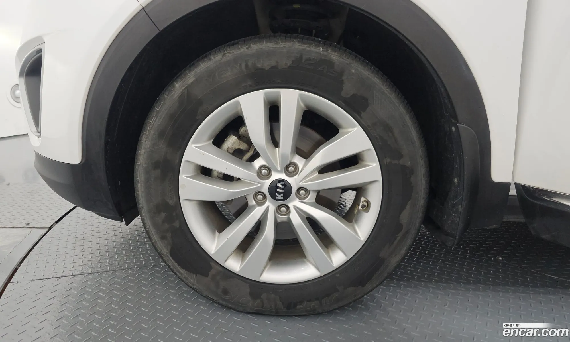 Kia Sorento 2015 KNAPS81ADFA119786 — 19