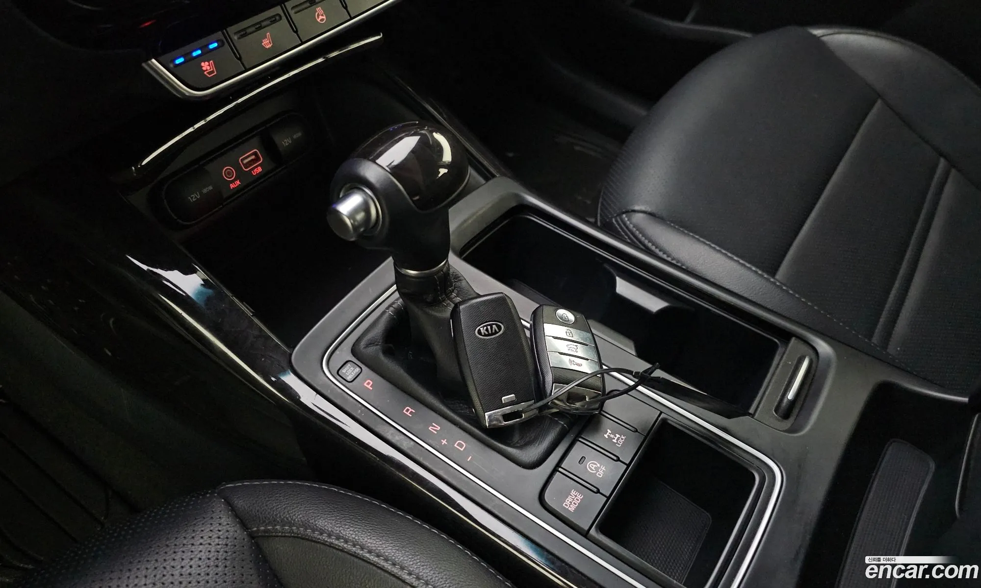 Kia Sorento 2015 KNAPS81ADFA119786 — 6