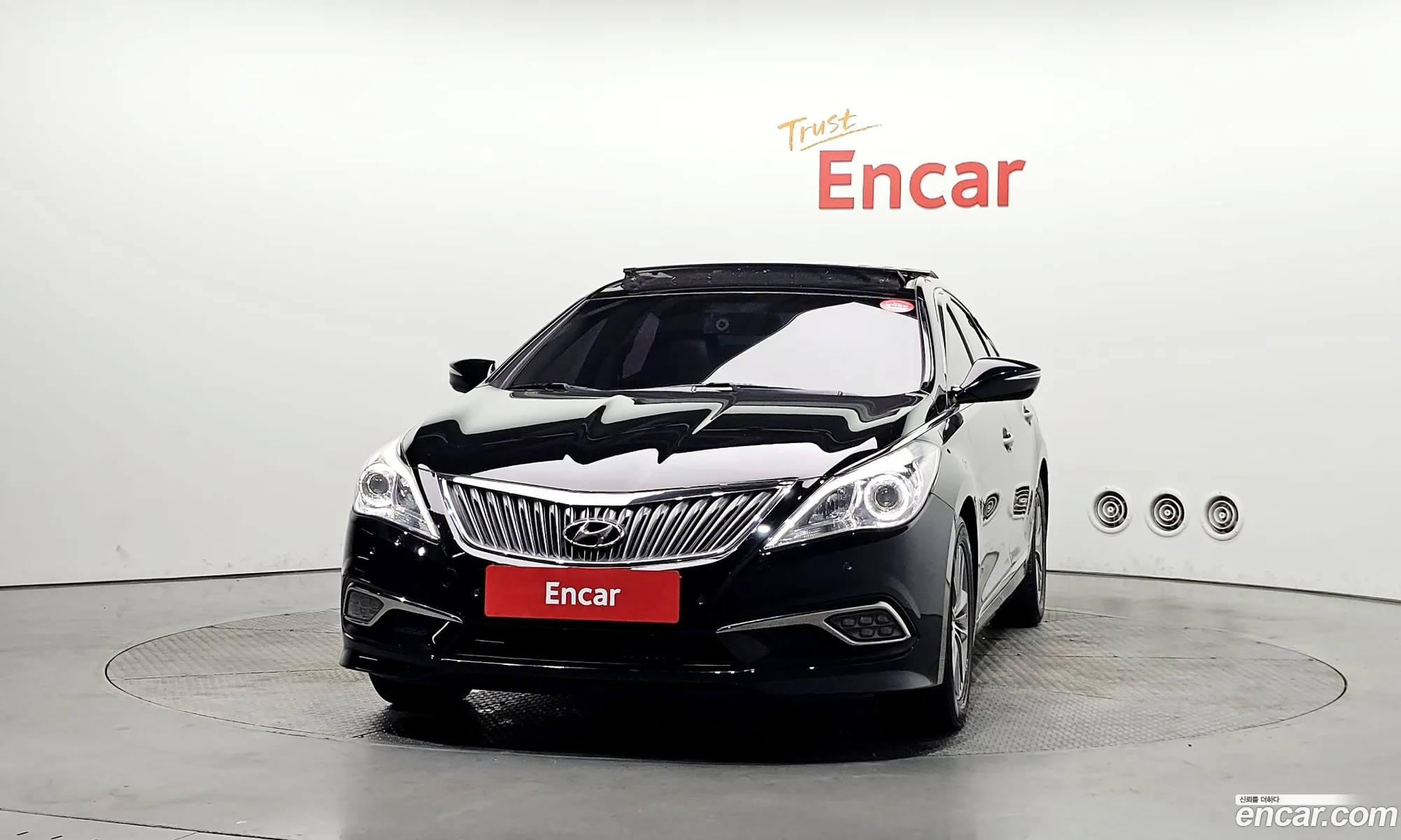 Hyundai Grandeur HG 2015 — 26