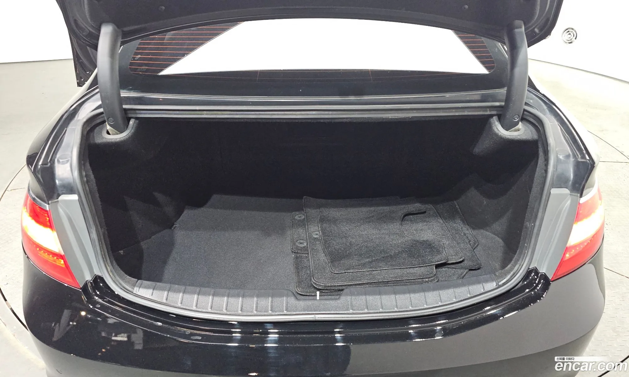 Hyundai Grandeur HG 2015 — 10