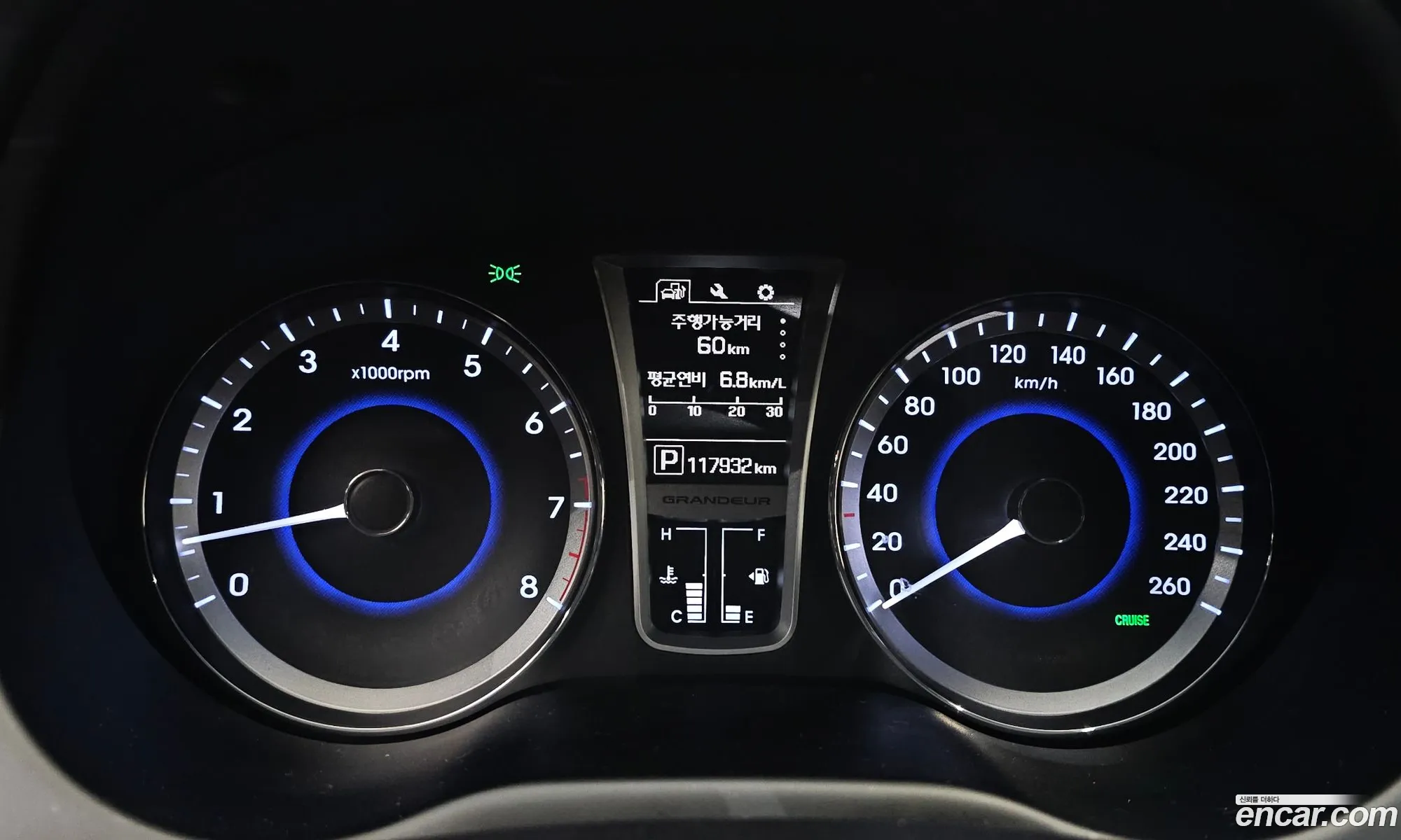 Hyundai Grandeur HG 2015 — 27