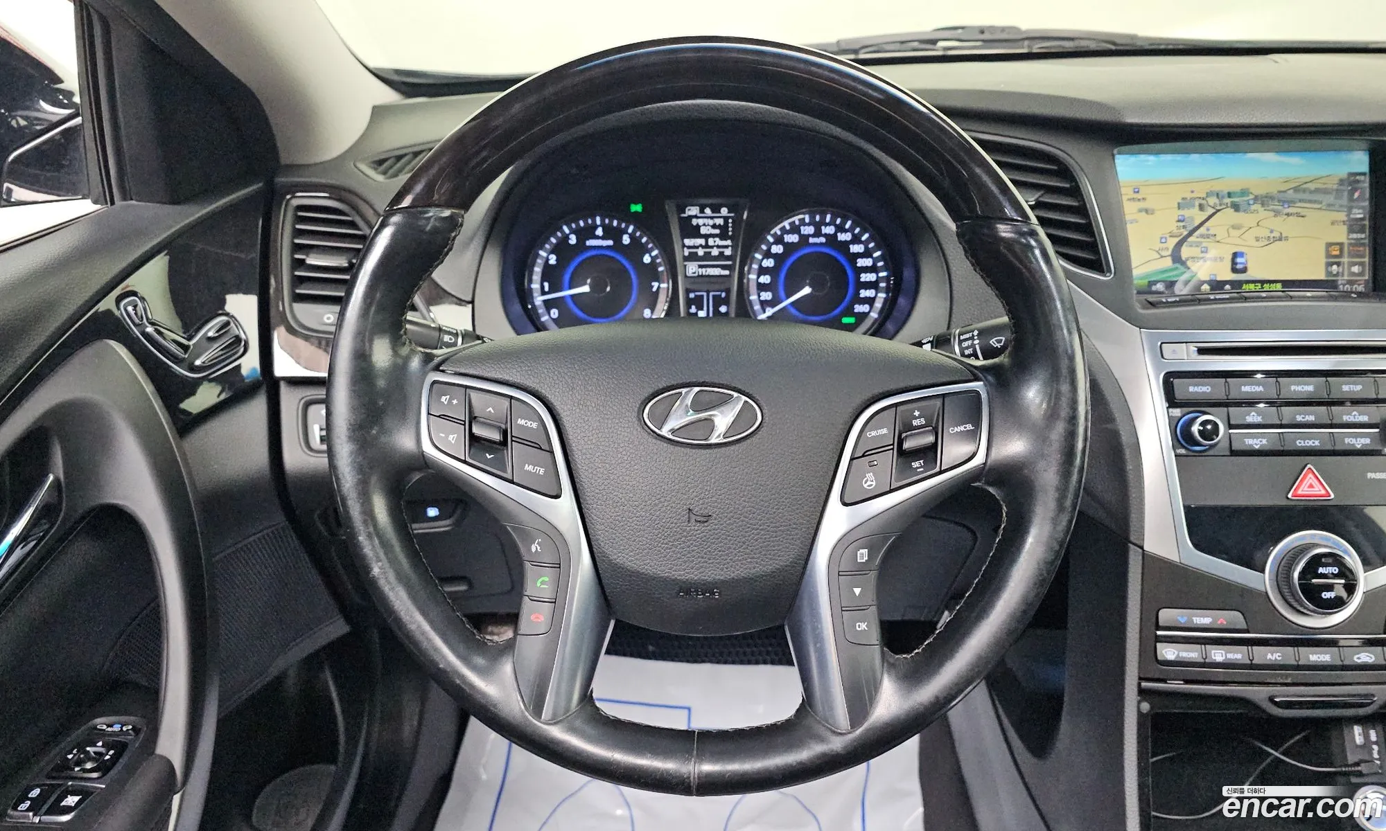 Hyundai Grandeur HG 2015 — 7
