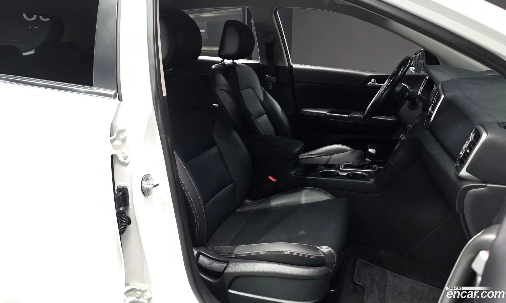 Kia Sportage 2017 KNAPM813BJK430026 — 2