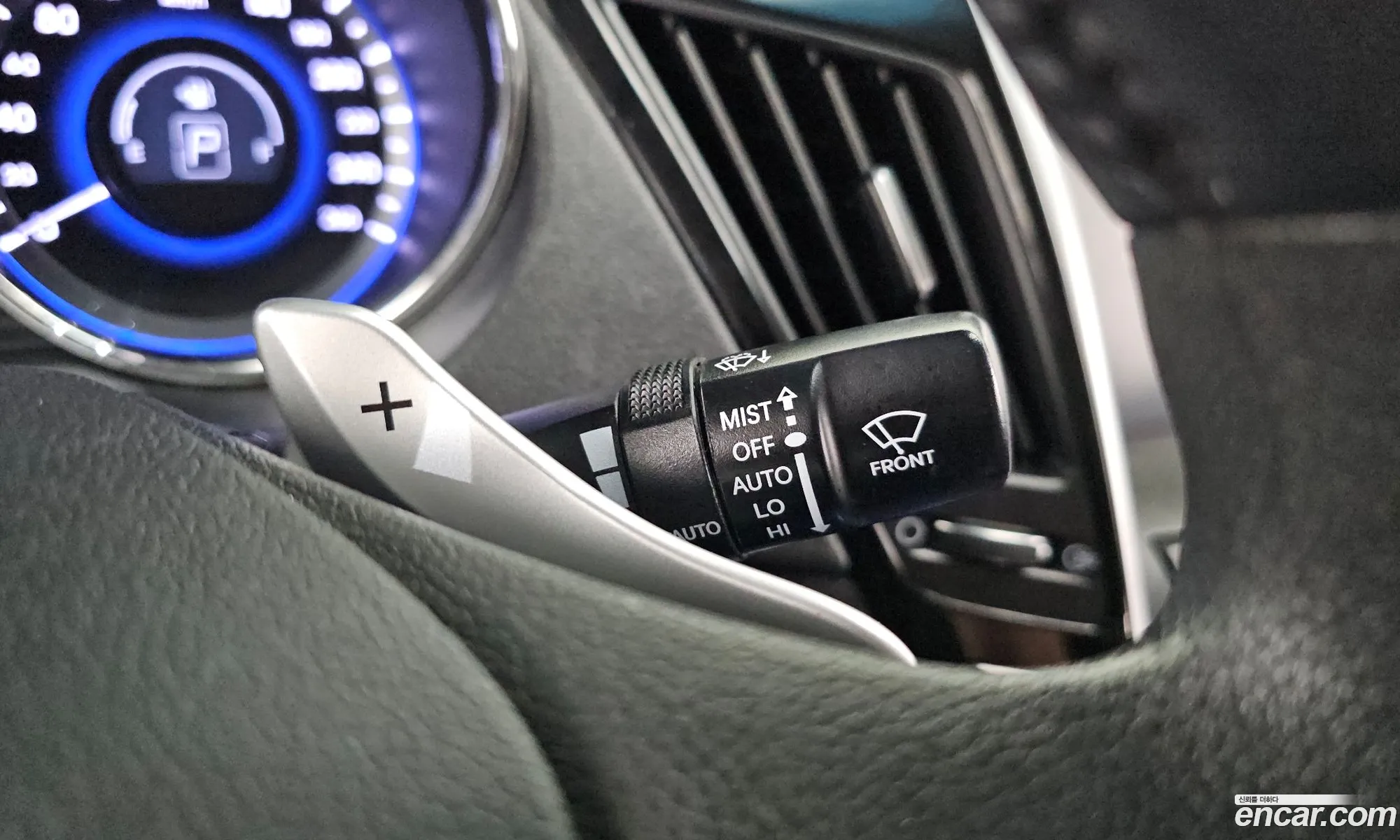 Hyundai YF Sonata 2011 KMHEC41BBBA279202 — 3