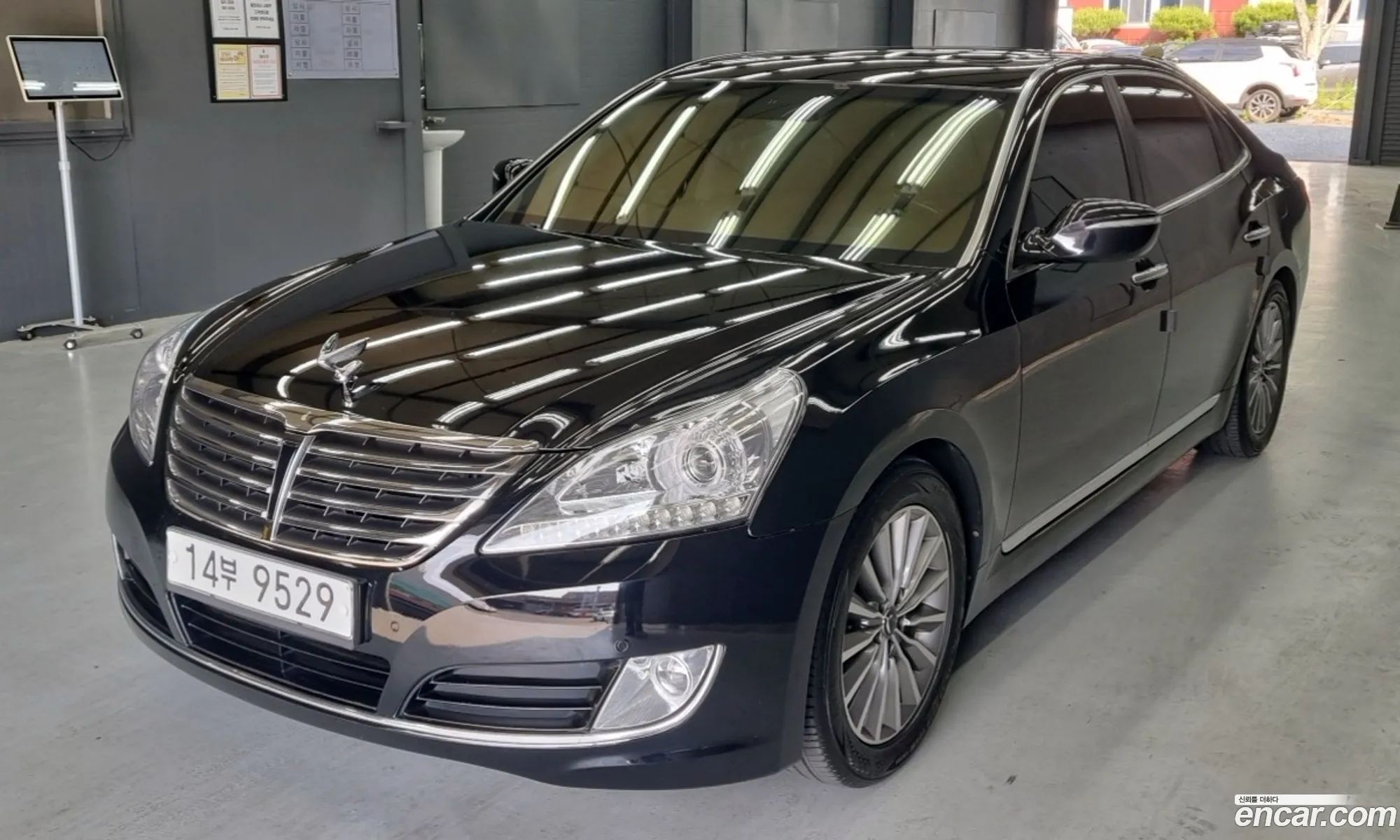 Hyundai Equus 2014 — 3