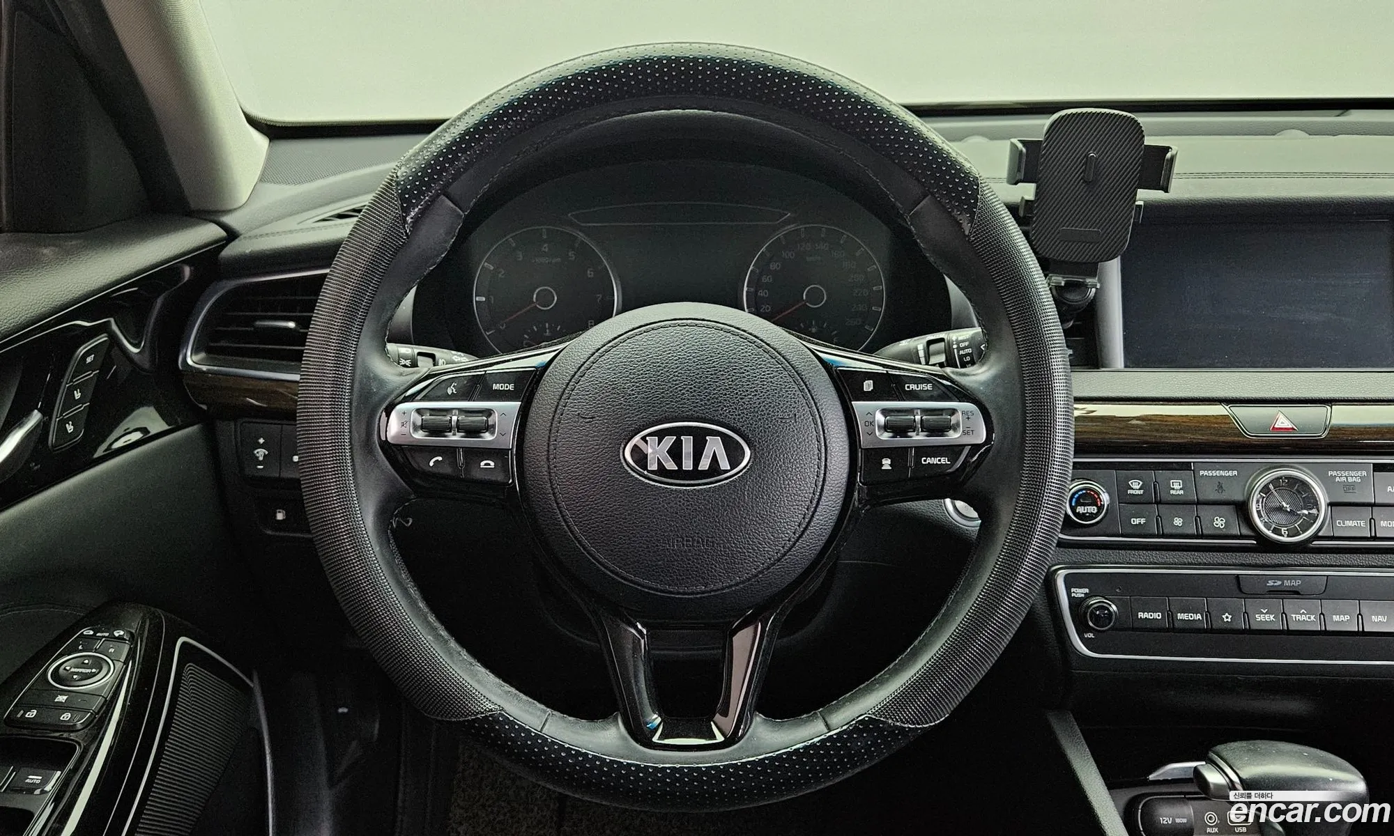 Kia K7 2018 — 6