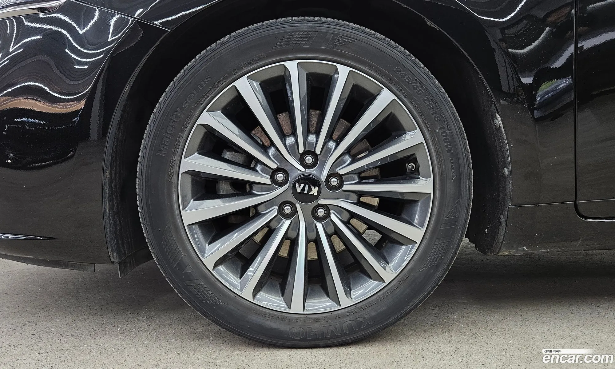 Kia K7 2018 — 9