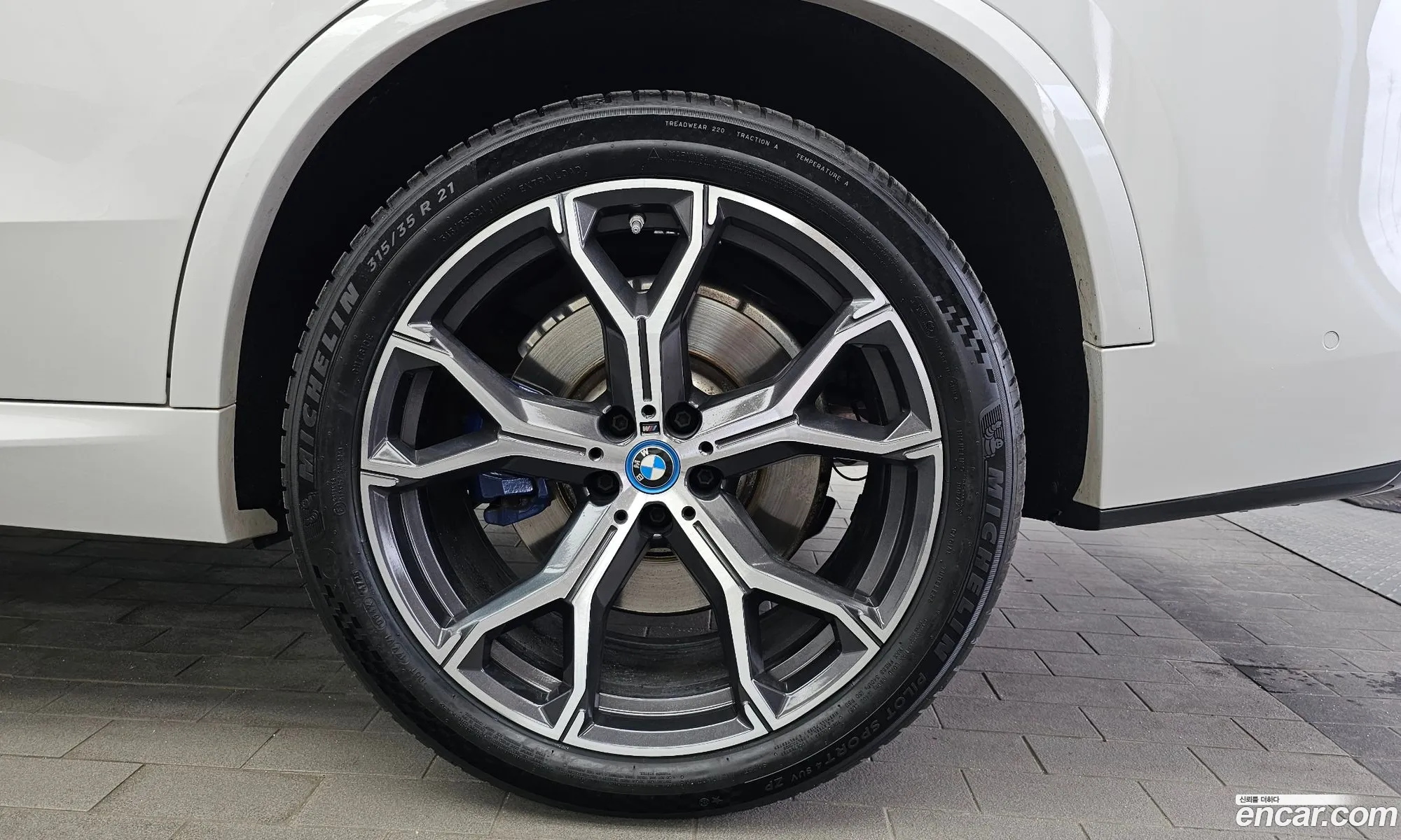 BMW X5 2022 — 13