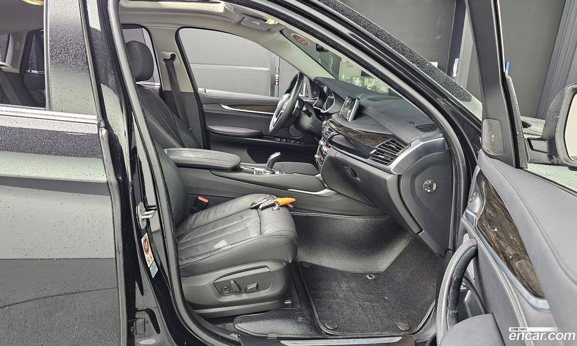 BMW X6 2018 WBAKV2103J0Y40146 — 20