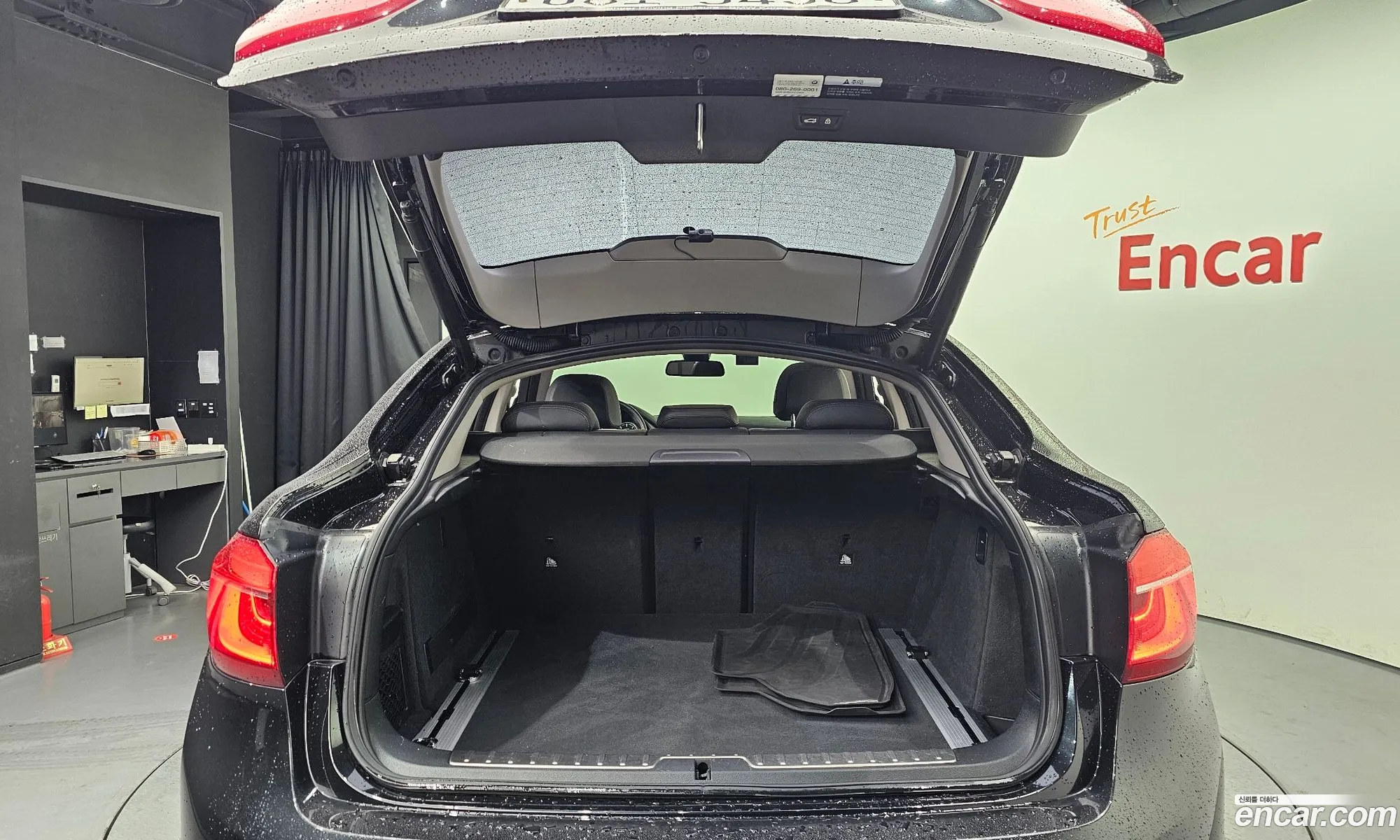 BMW X6 2018 WBAKV2103J0Y40146 — 10