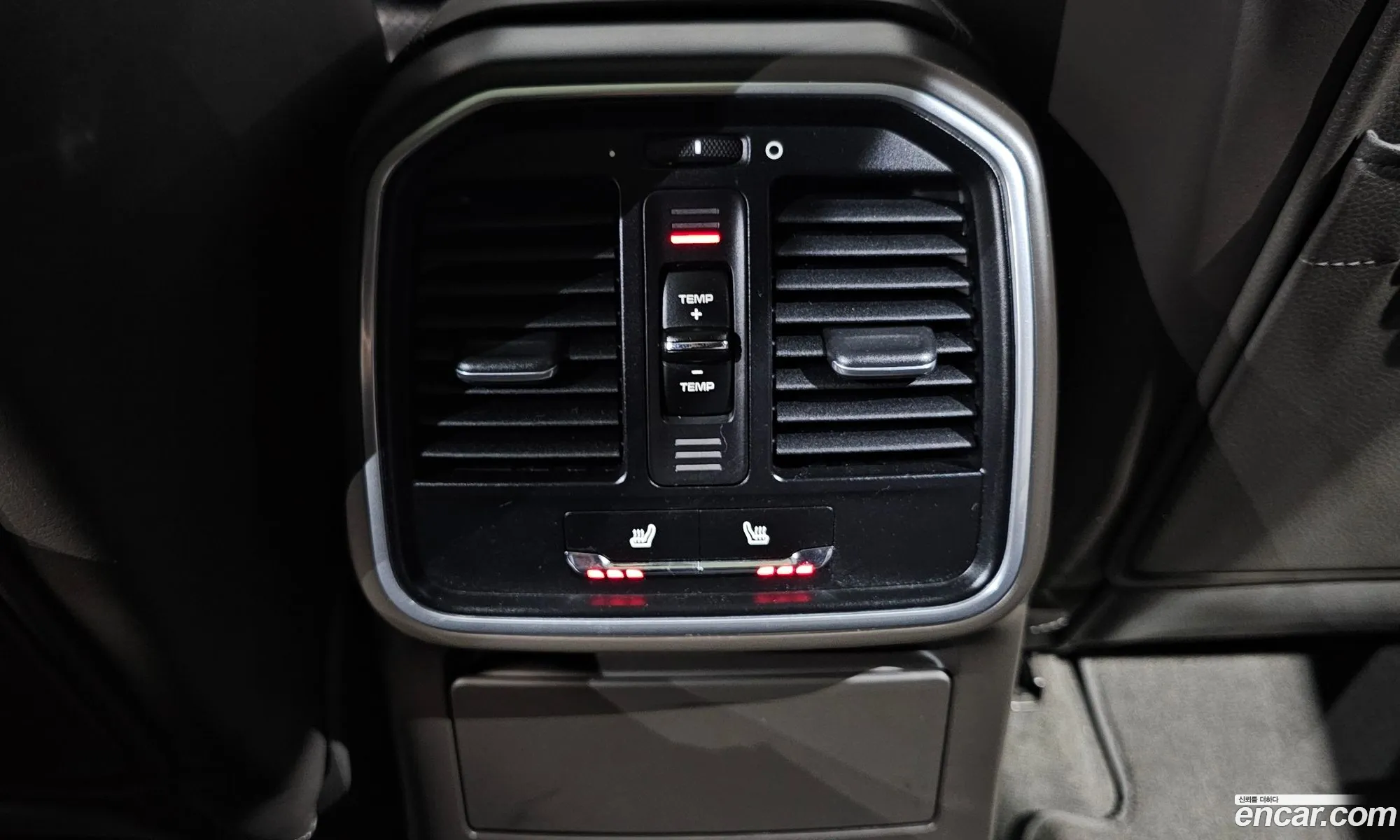 Porsche Macan 2014 WP1AB2952ELB50267 — 23