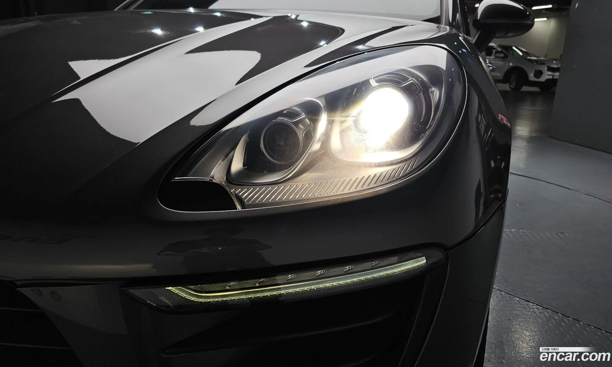 Porsche Macan 2014 WP1AB2952ELB50267 — 13