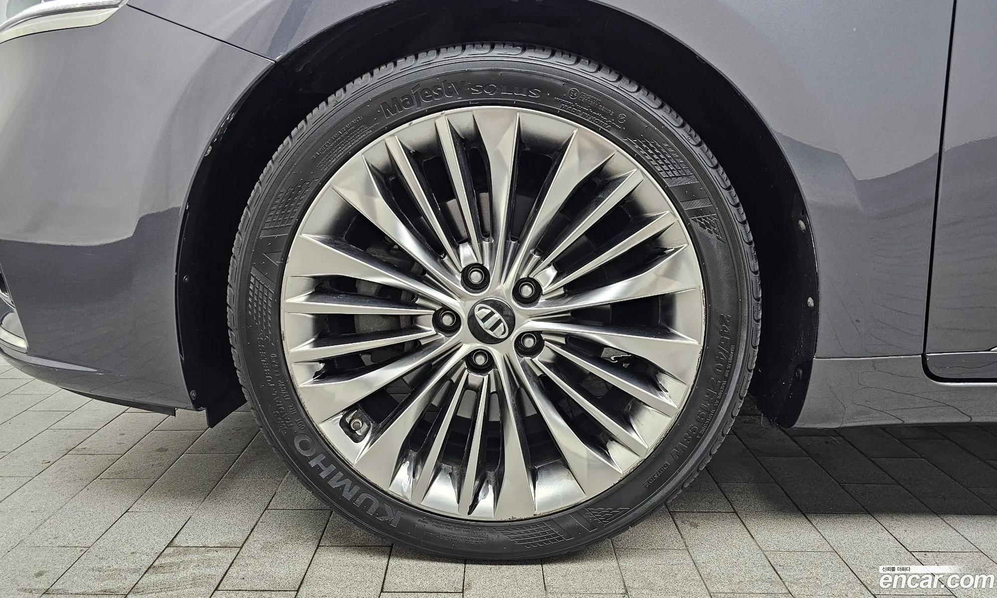 Kia K7 2018 KNALC411BJA119038 — 13