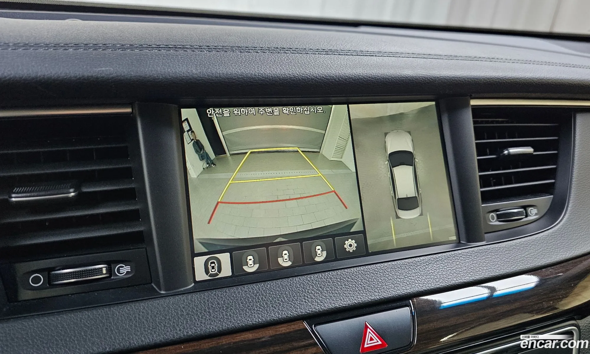 Kia K7 2018 KNALC411BJA119038 — 18